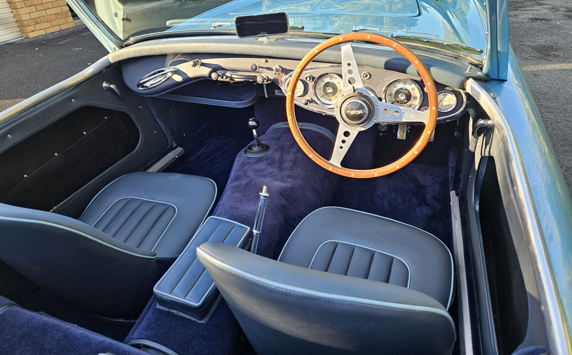 1958 AUSTIN HEALEY 100-6 MANUAL ROADSTER