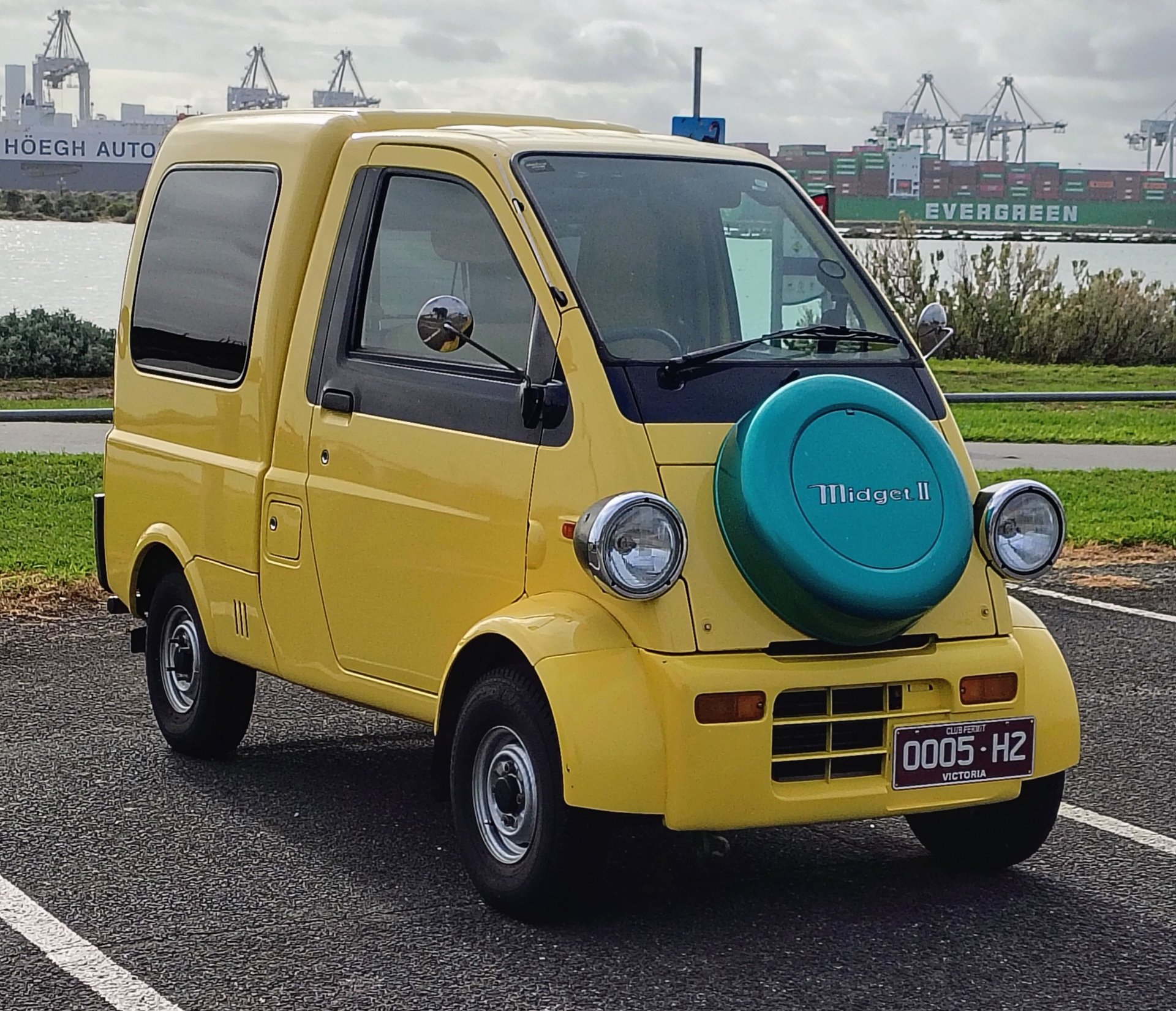 1997 DAIHATSU MIDGET II 3 SP AUTOMATIC VAN
