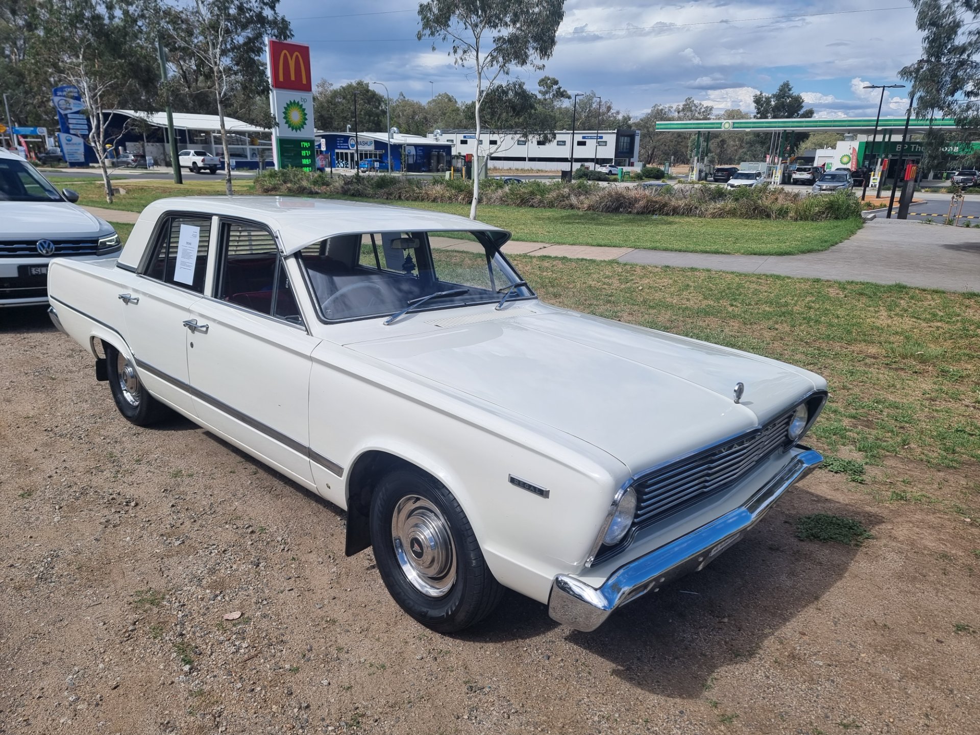 1967 CHRYSLER REGAL VC AUTOMATIC SEDAN 