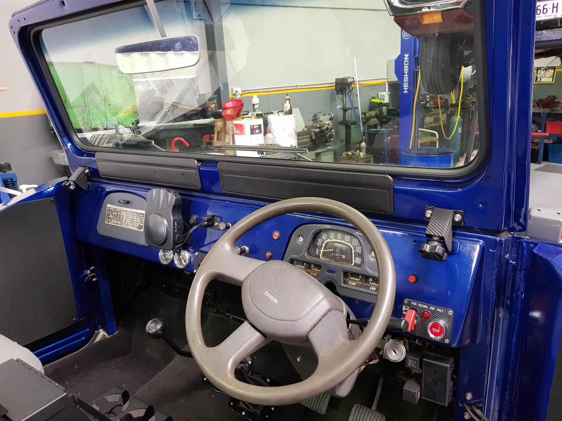 1976 TOYOTA LANDCRUISER FJ40 CUSTOM UTILITY
