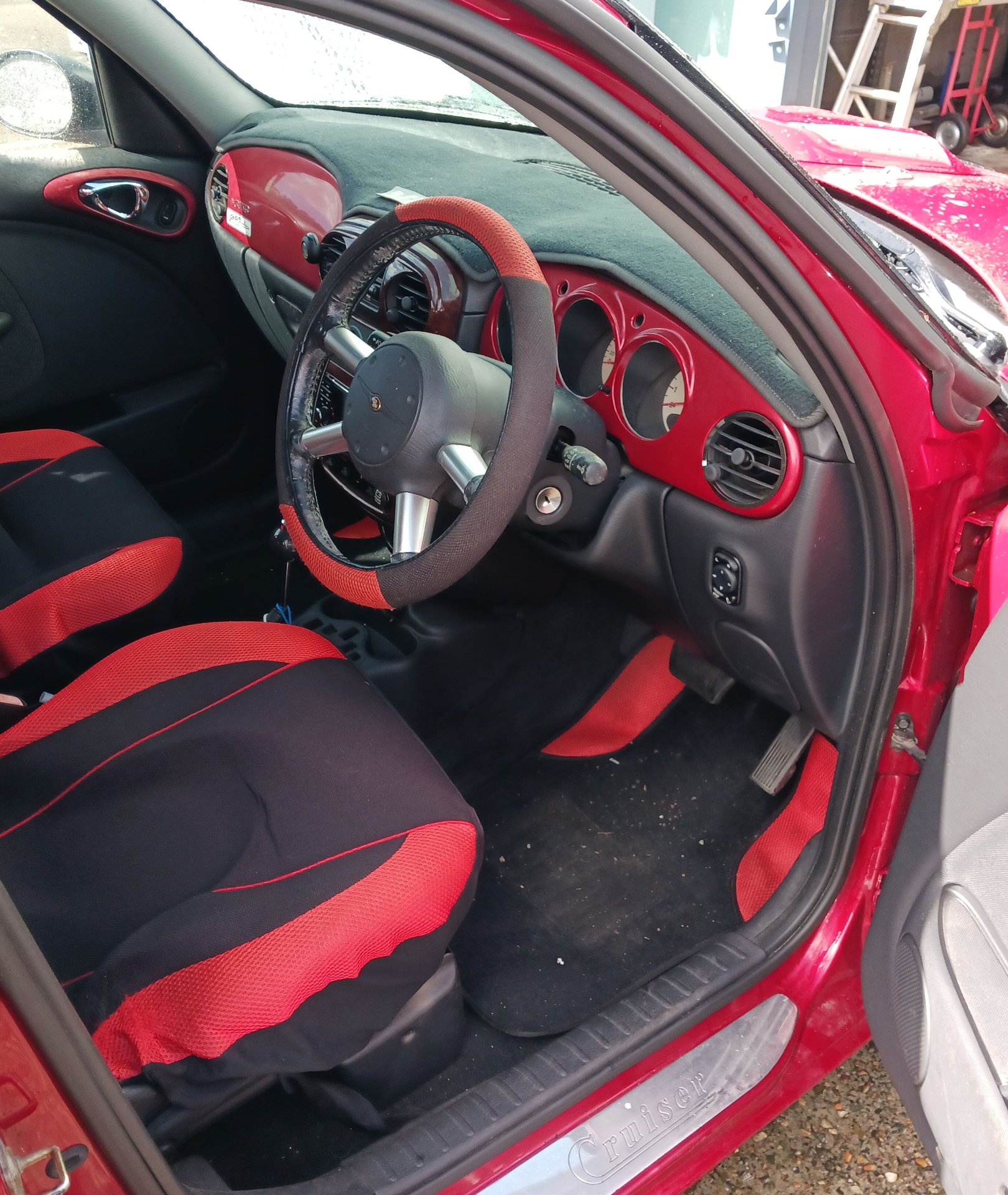 2005 CHRYSLER PT CRUISER MY05 UPGRADE CLASSIC 4 SP AUTOMATIC 5D HATCHBACK