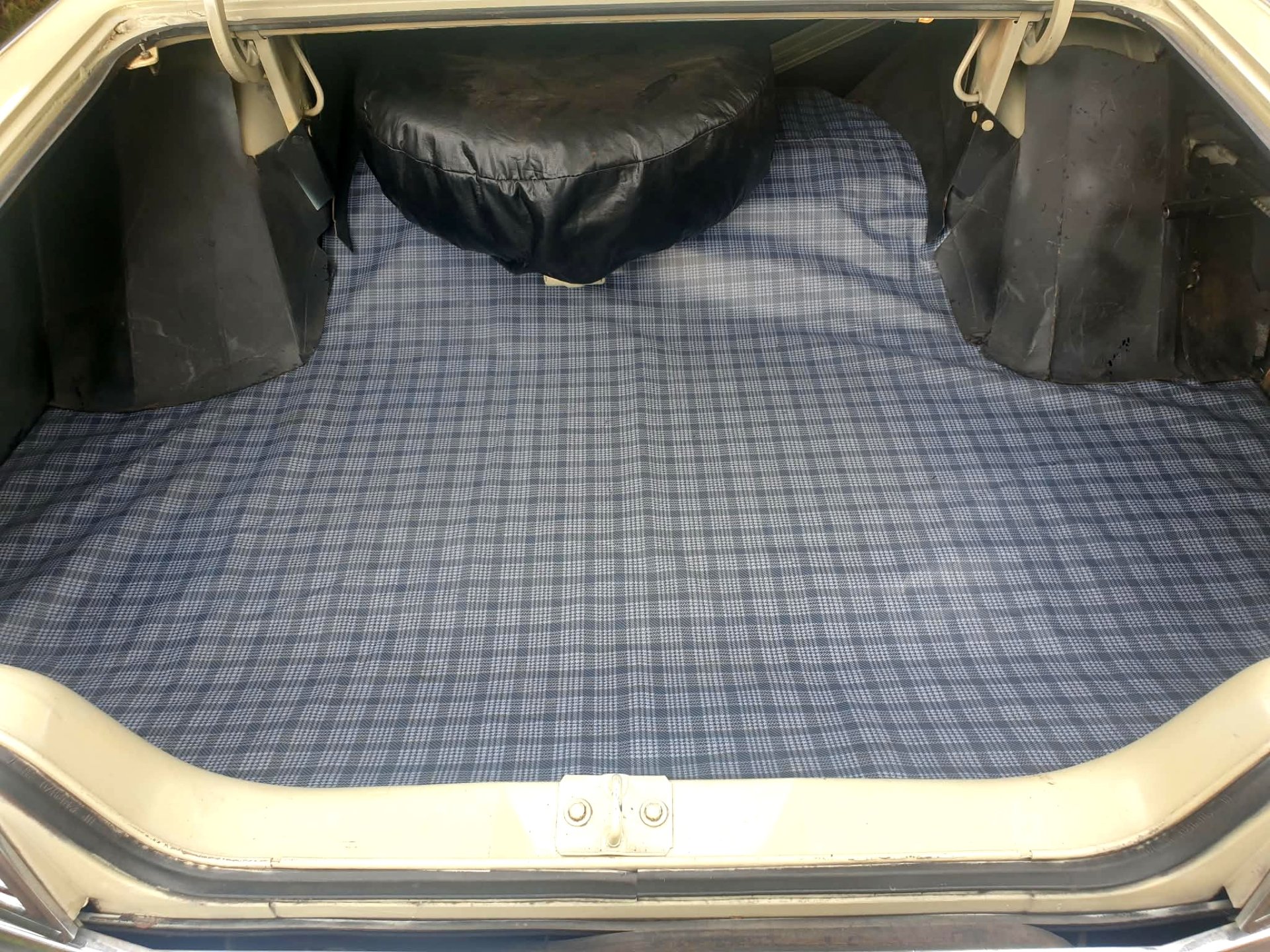 1966 CHRYSLER 300 HARD TOP 3 SP AUTOMATIC COUPE 