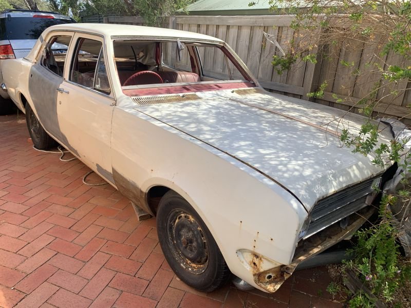 1968 HOLDEN KINGSWOOD HK AUTOMATIC SEDAN