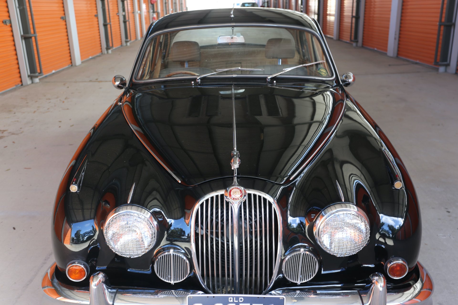 1961 JAGUAR MARK II MANUAL SALOON