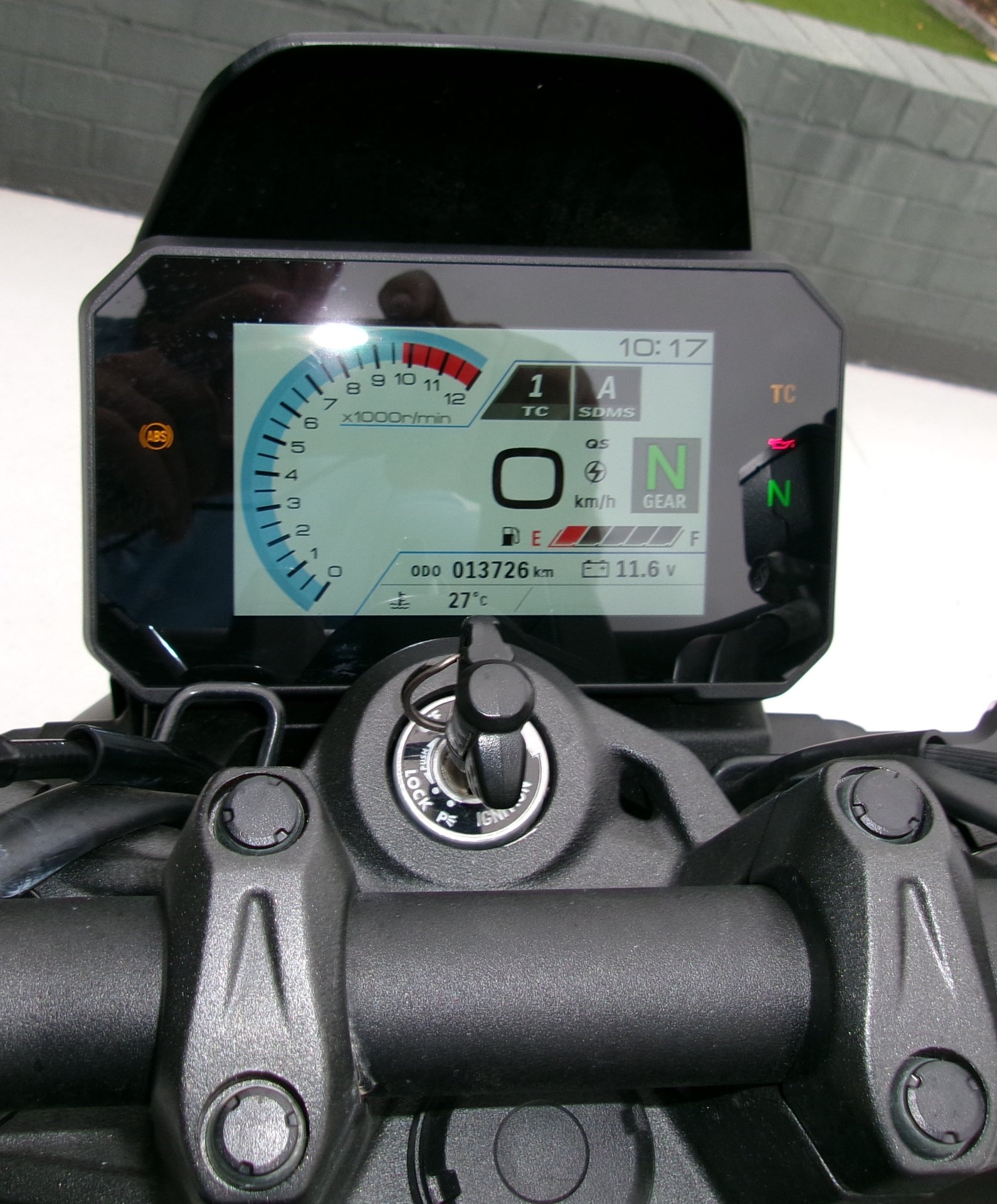 2023 SUZUKI GSX-8S ROAD