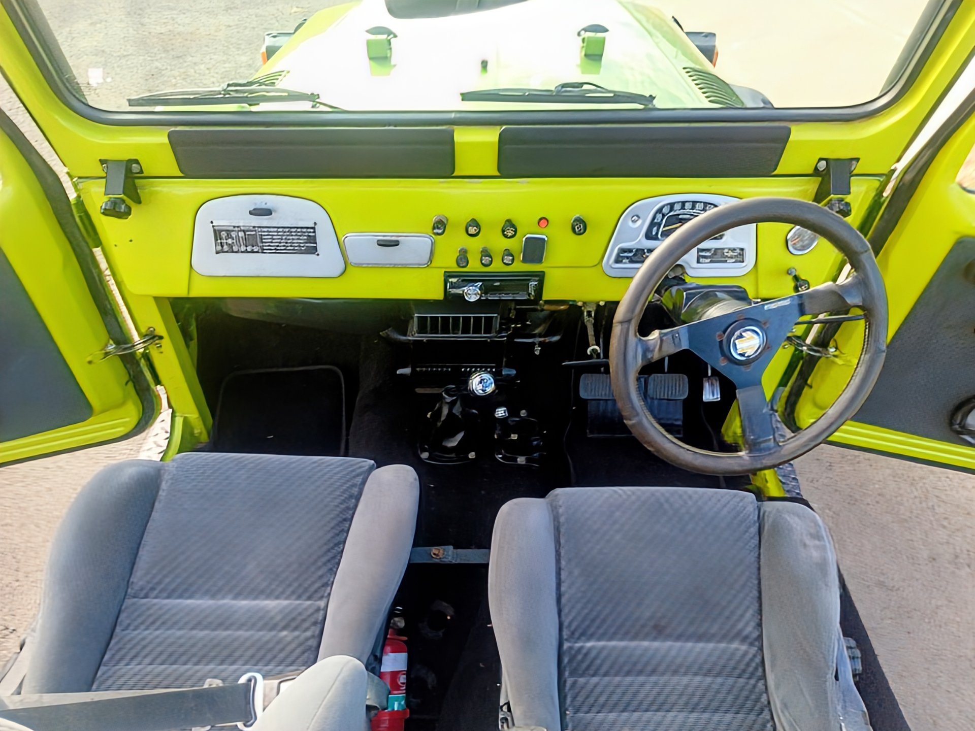 1977 TOYOTA LANDCRUISER FJ40 SWB 4 SP MANUAL 4X4 2D SOFTTOP