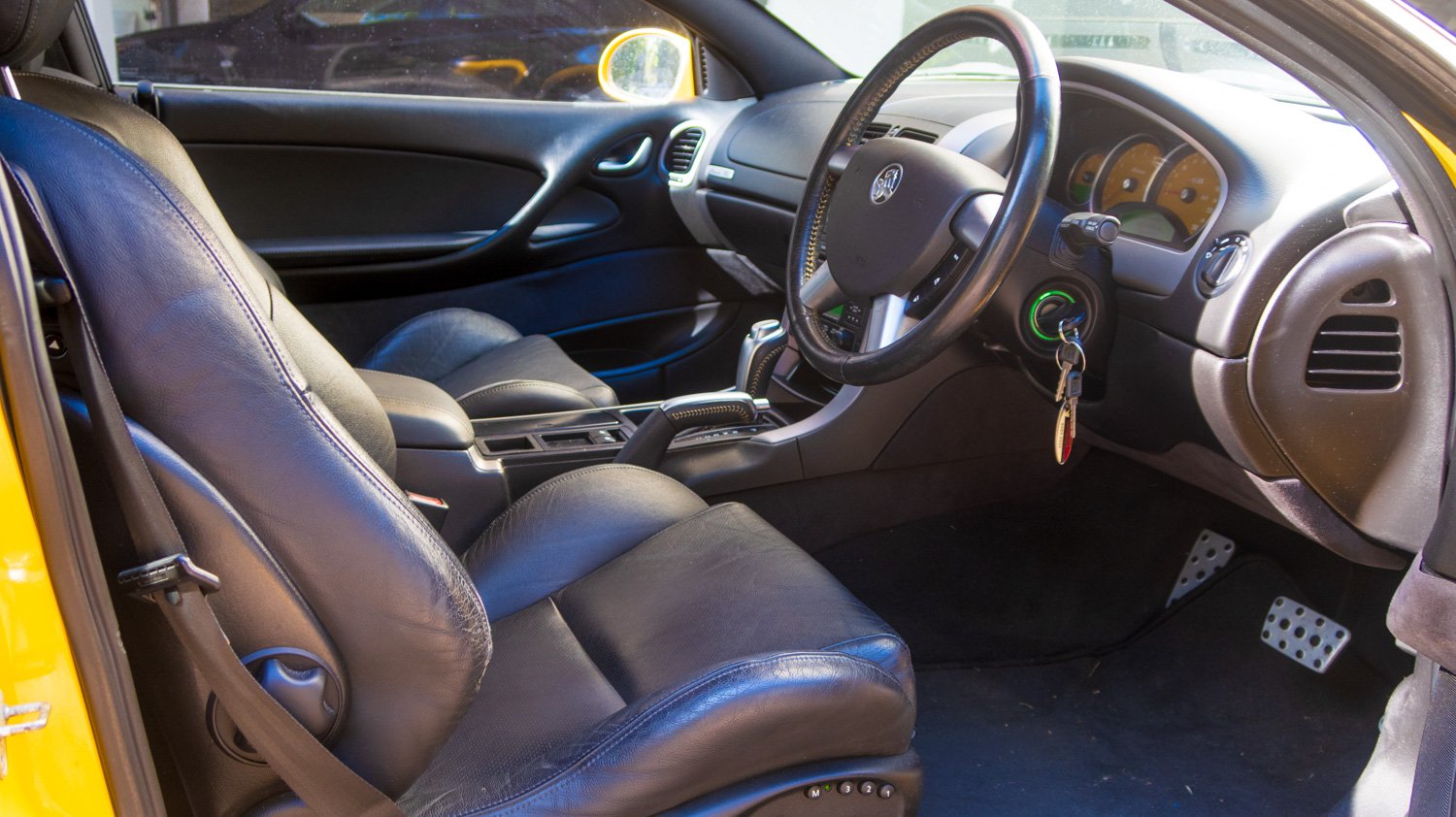 2003 HOLDEN MONARO SERIES III CV8 4 SP AUTOMATIC 2D COUPE