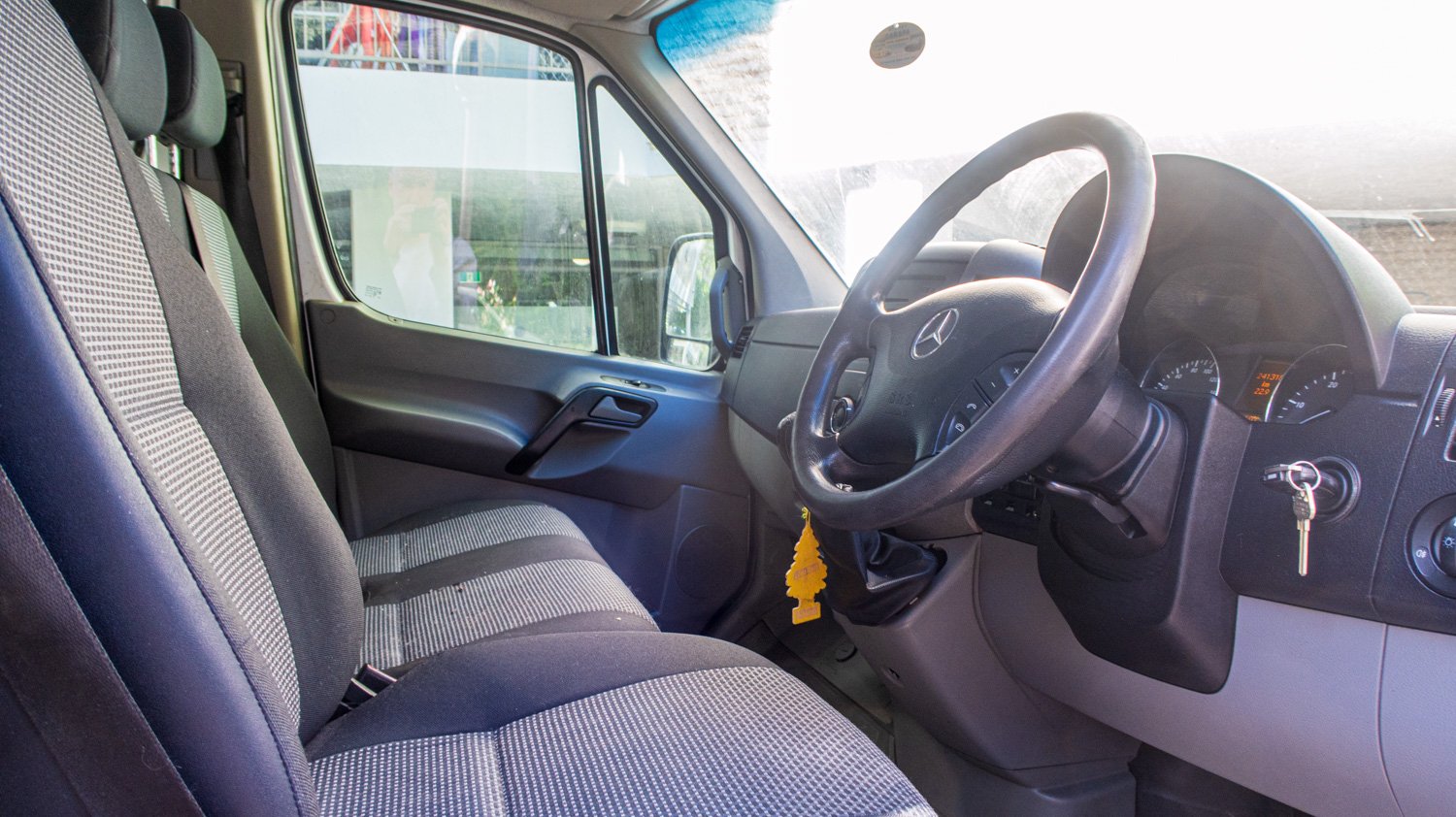 2012 MERCEDES-BENZ SPRINTER 316 4WD 6 SP MANUAL TRAY