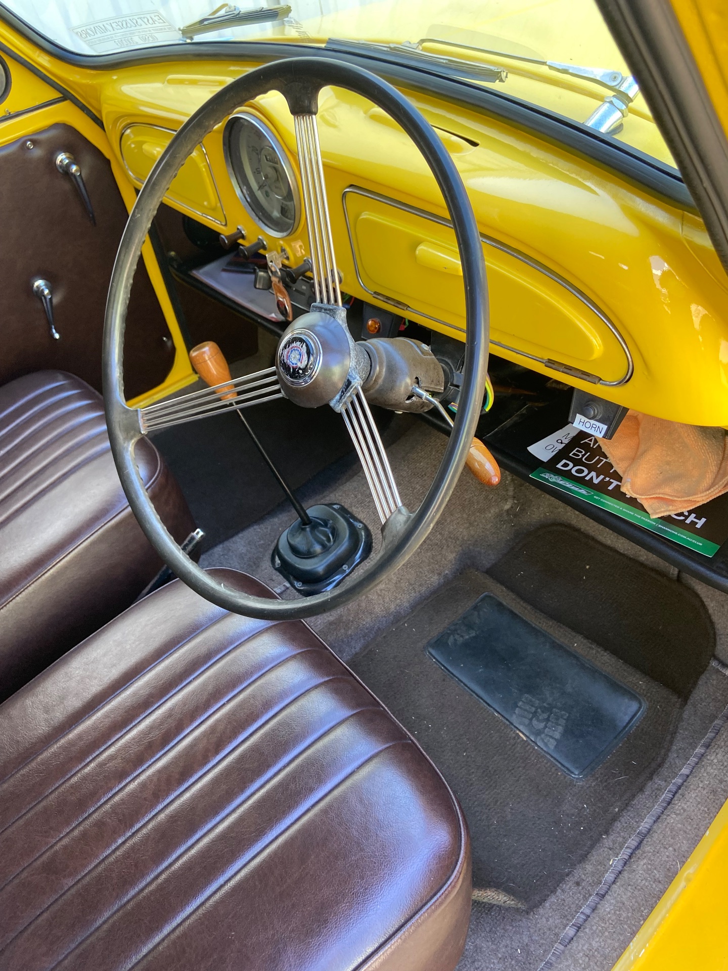 1960 MORRIS MINOR PANEL VAN
