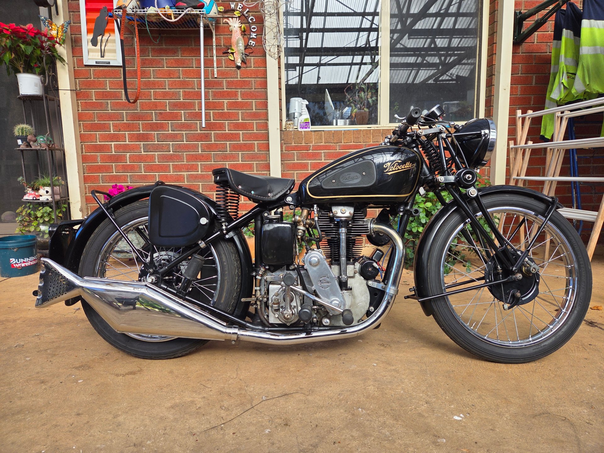 1947 VELOCETTE KSS NORM TRIGGS ROAD 
