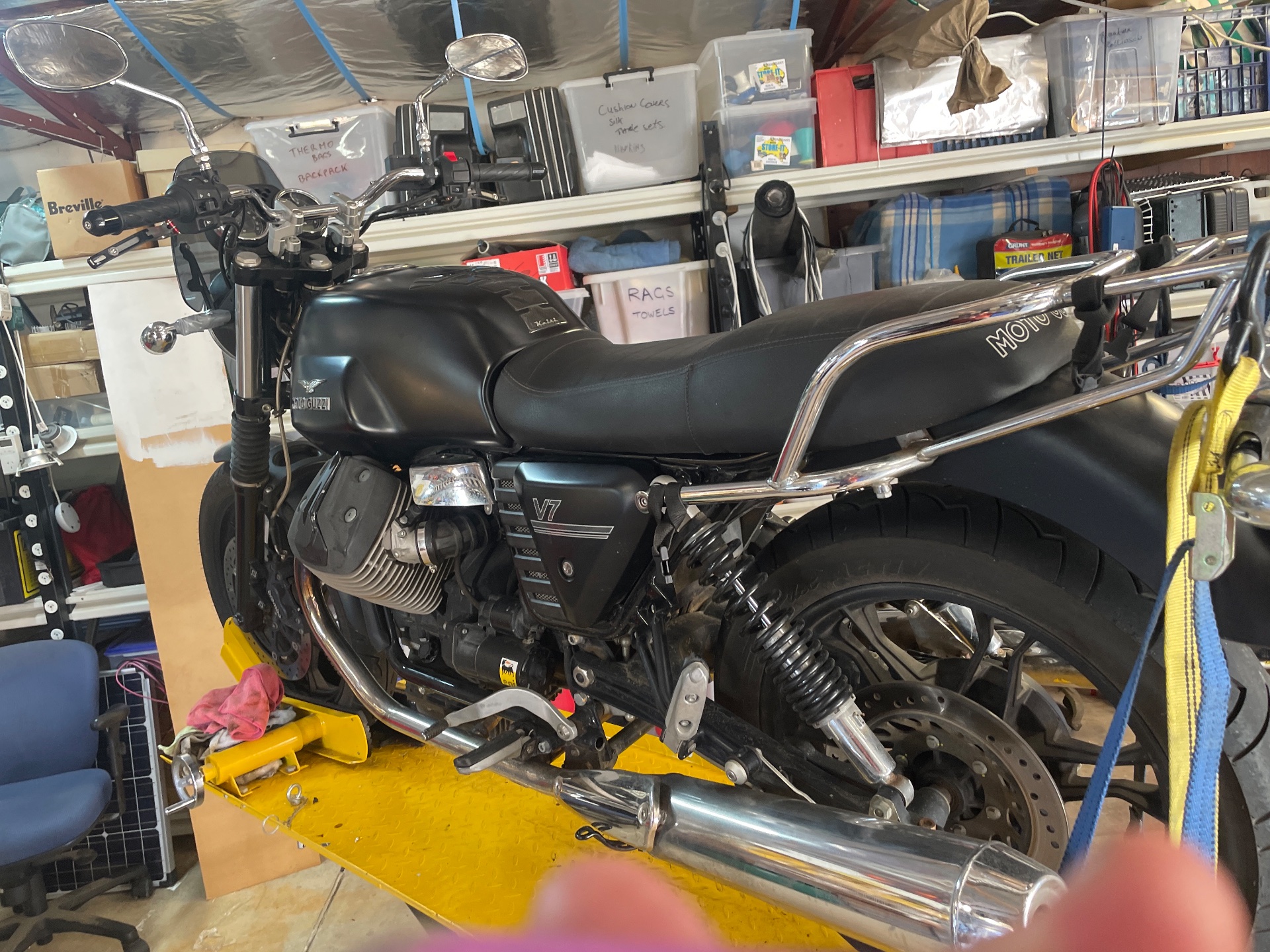 2013 MOTO GUZZI V7 STONE ROAD