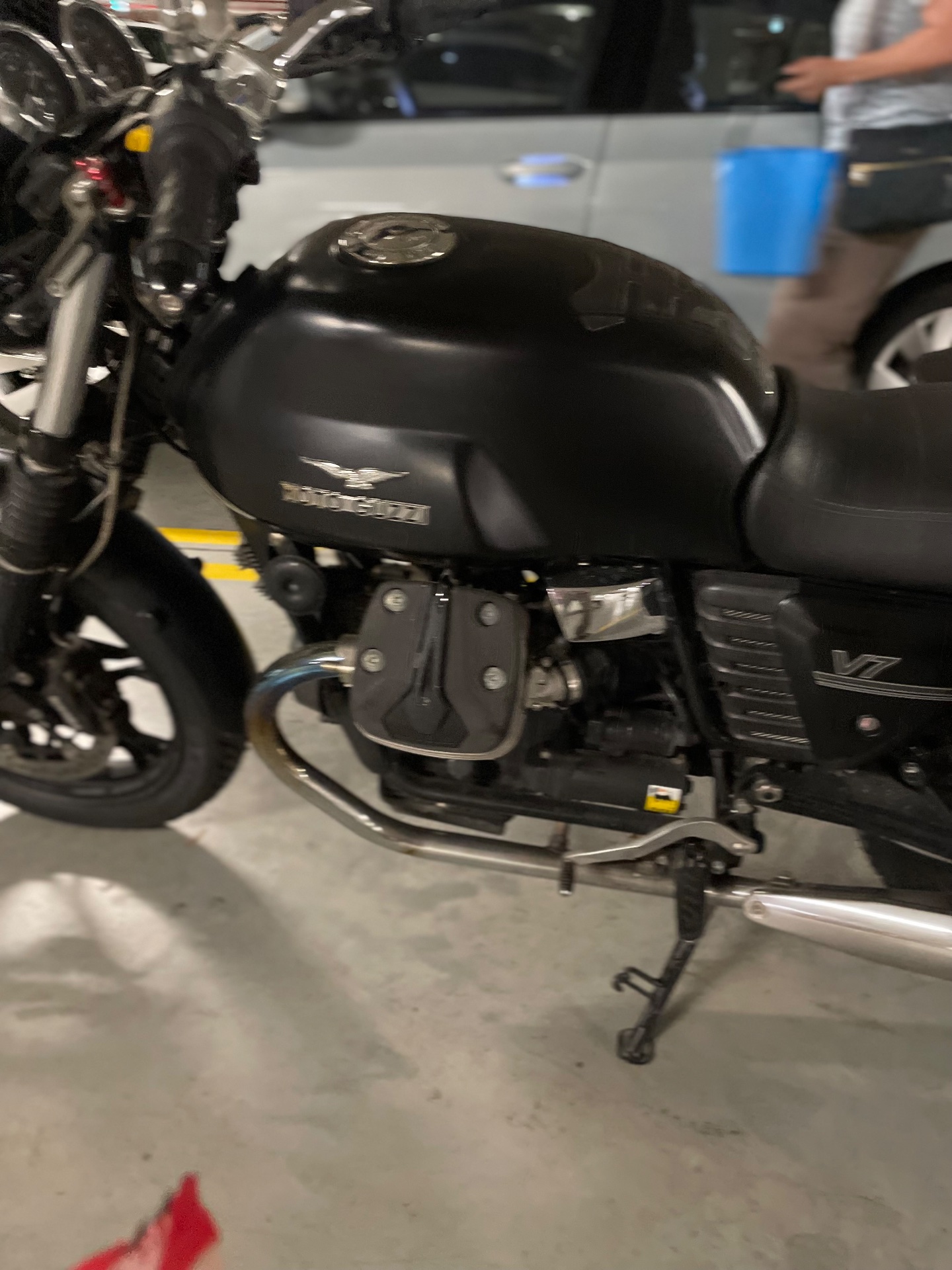 2013 MOTO GUZZI V7 STONE ROAD