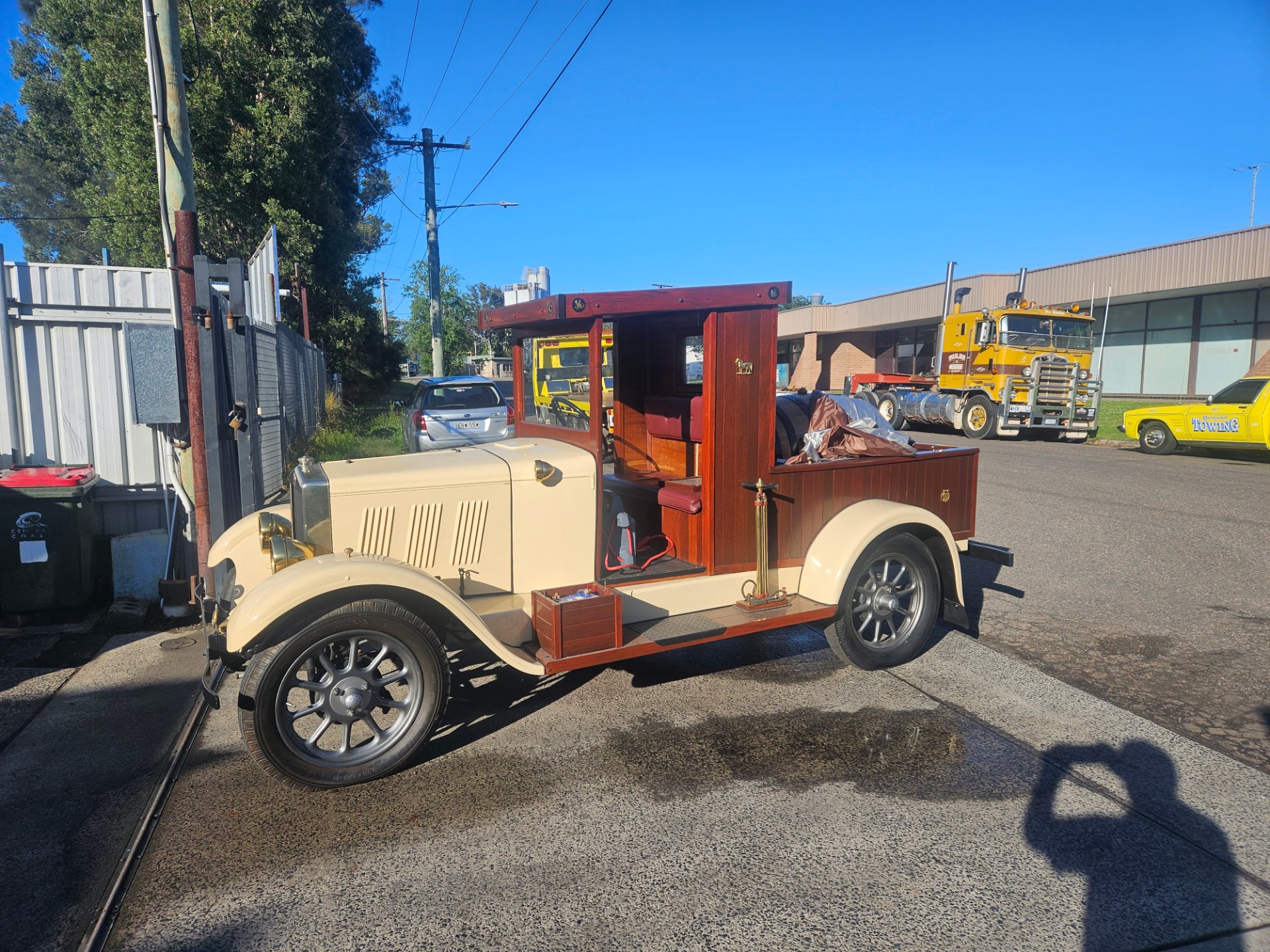 1927 MORRIS COWLEY UTE