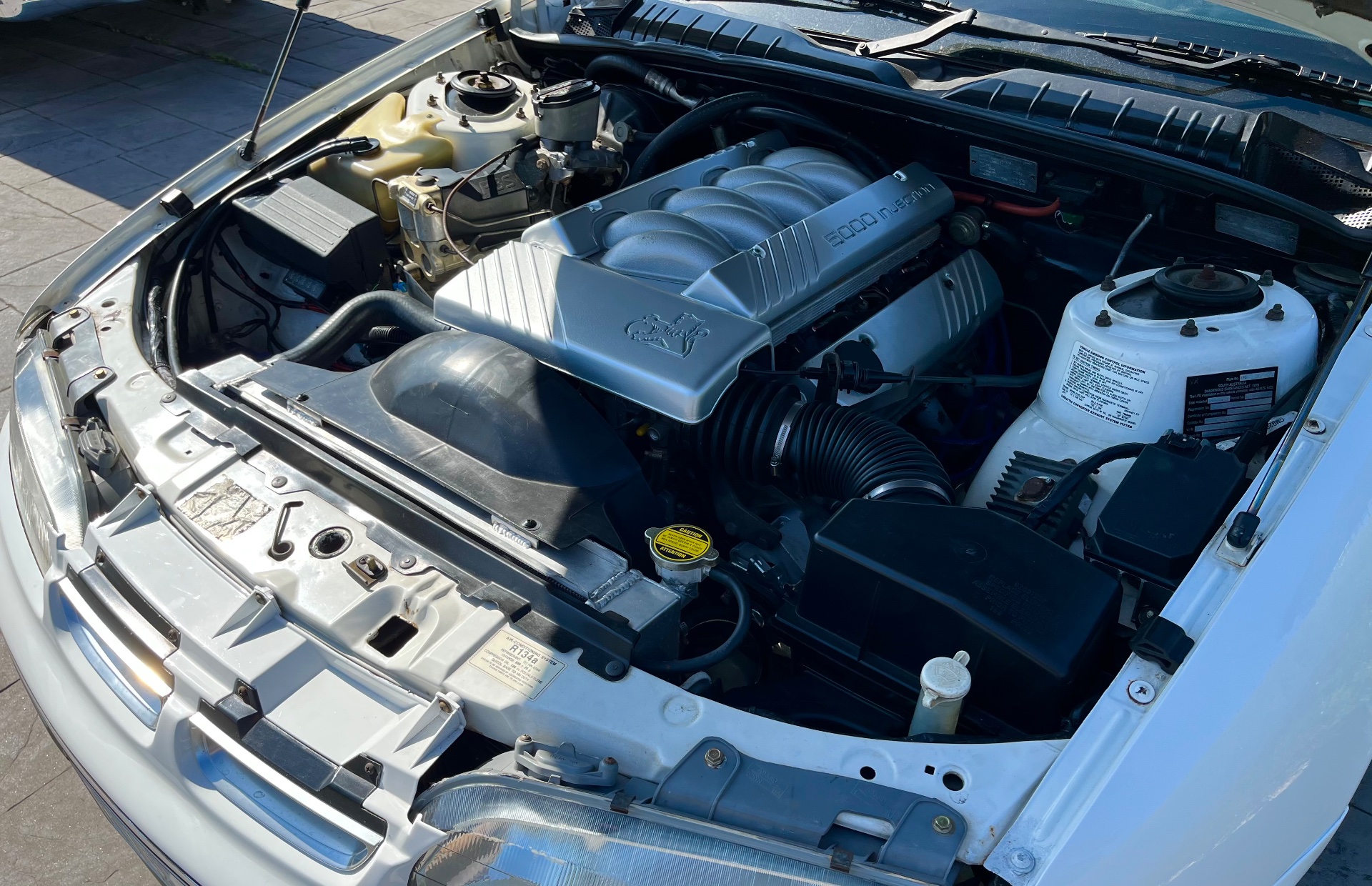 1995 HOLDEN VR CALAIS SERIES 2 V8 SEDAN