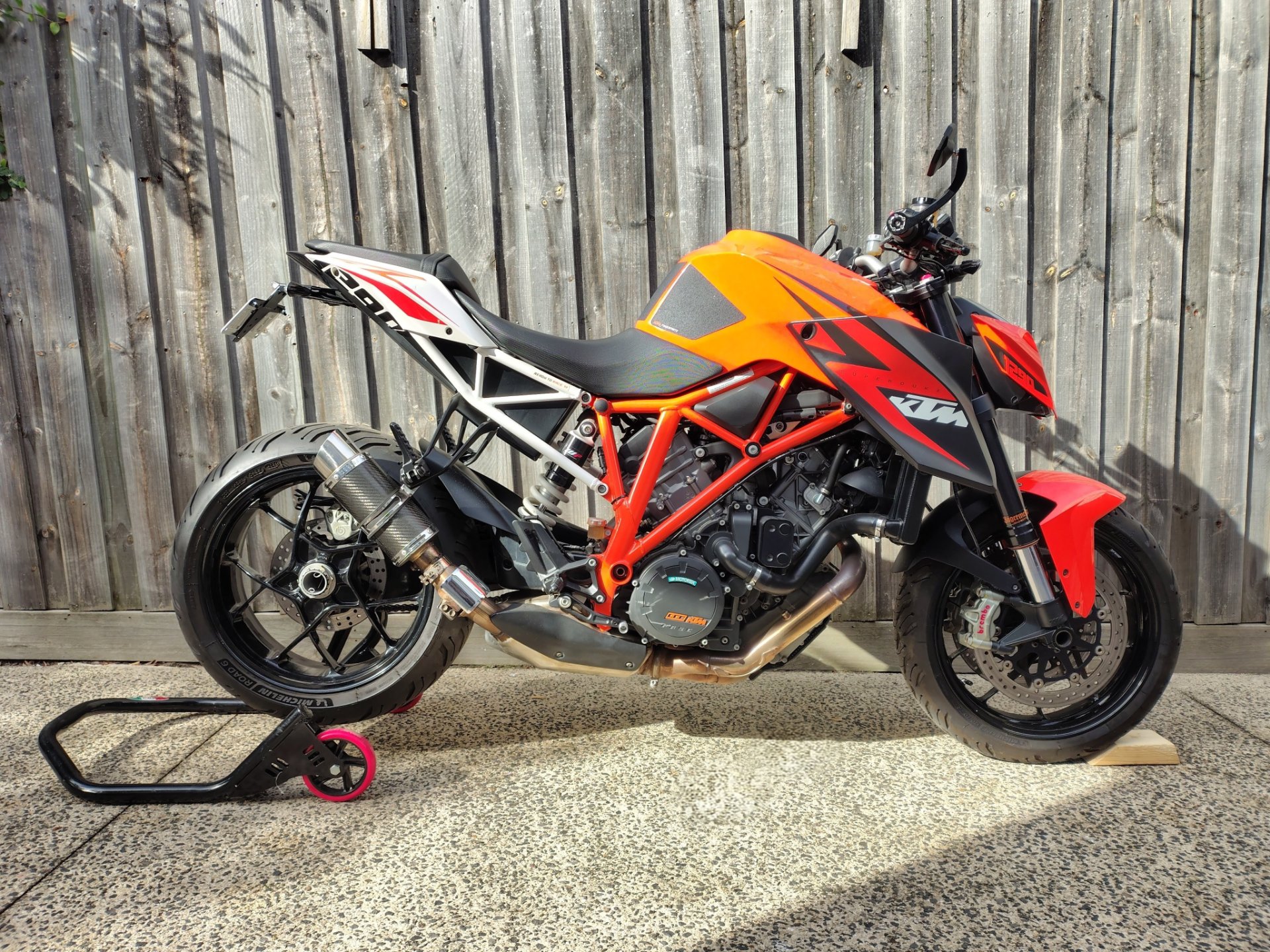 2015 KTM 1290 SUPER DUKE R
