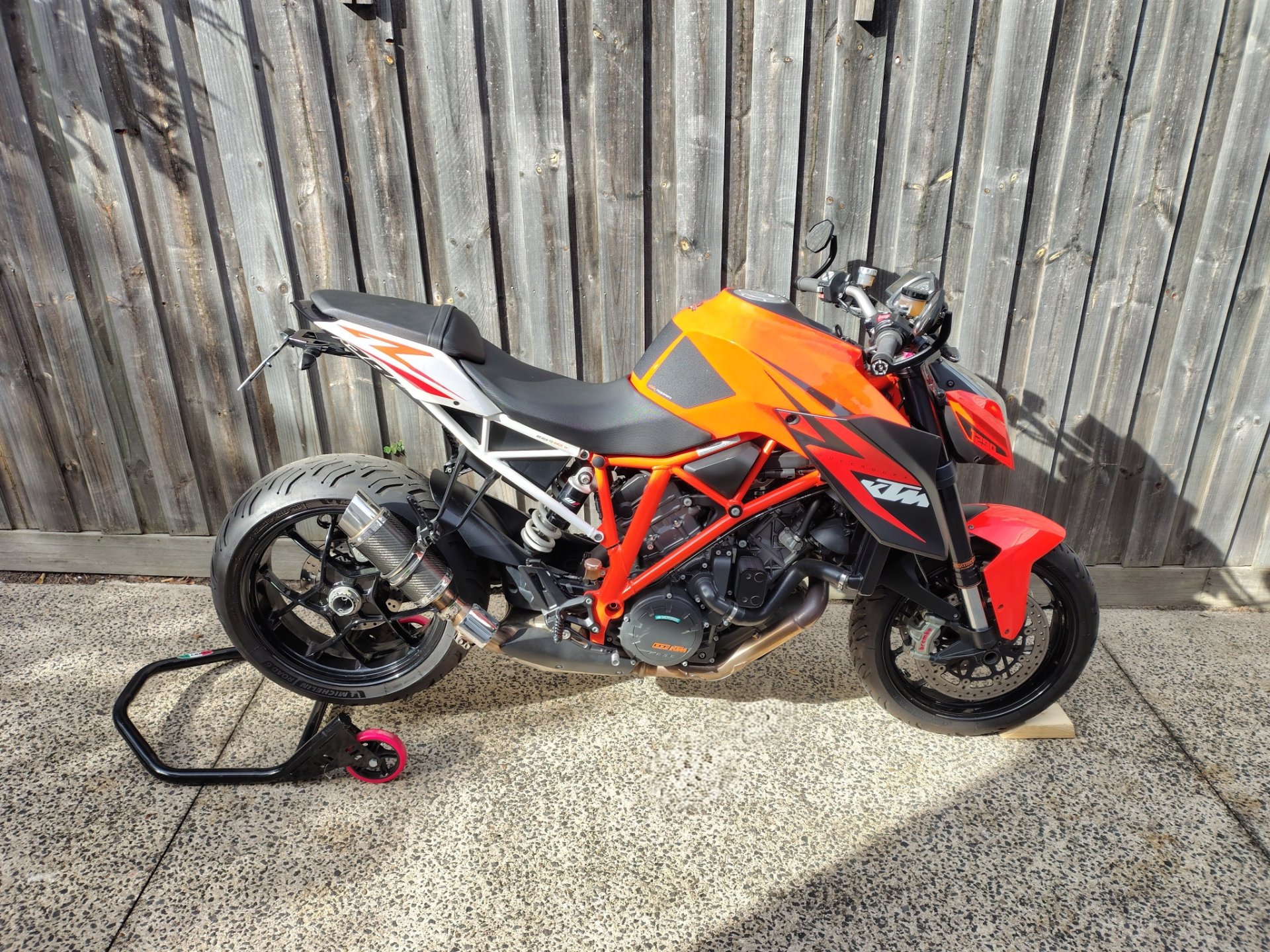2015 KTM 1290 SUPER DUKE R