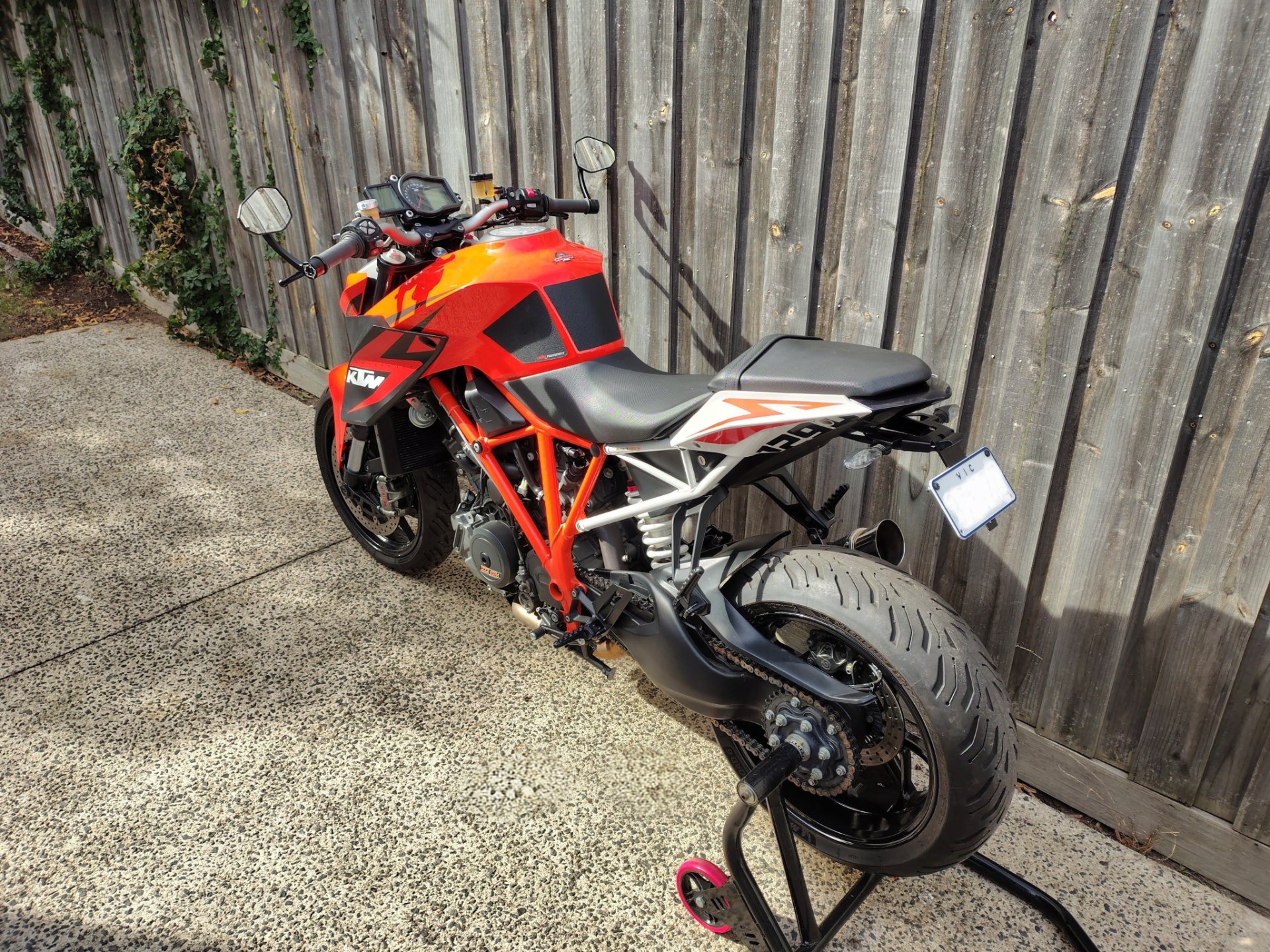 2015 KTM 1290 SUPER DUKE R