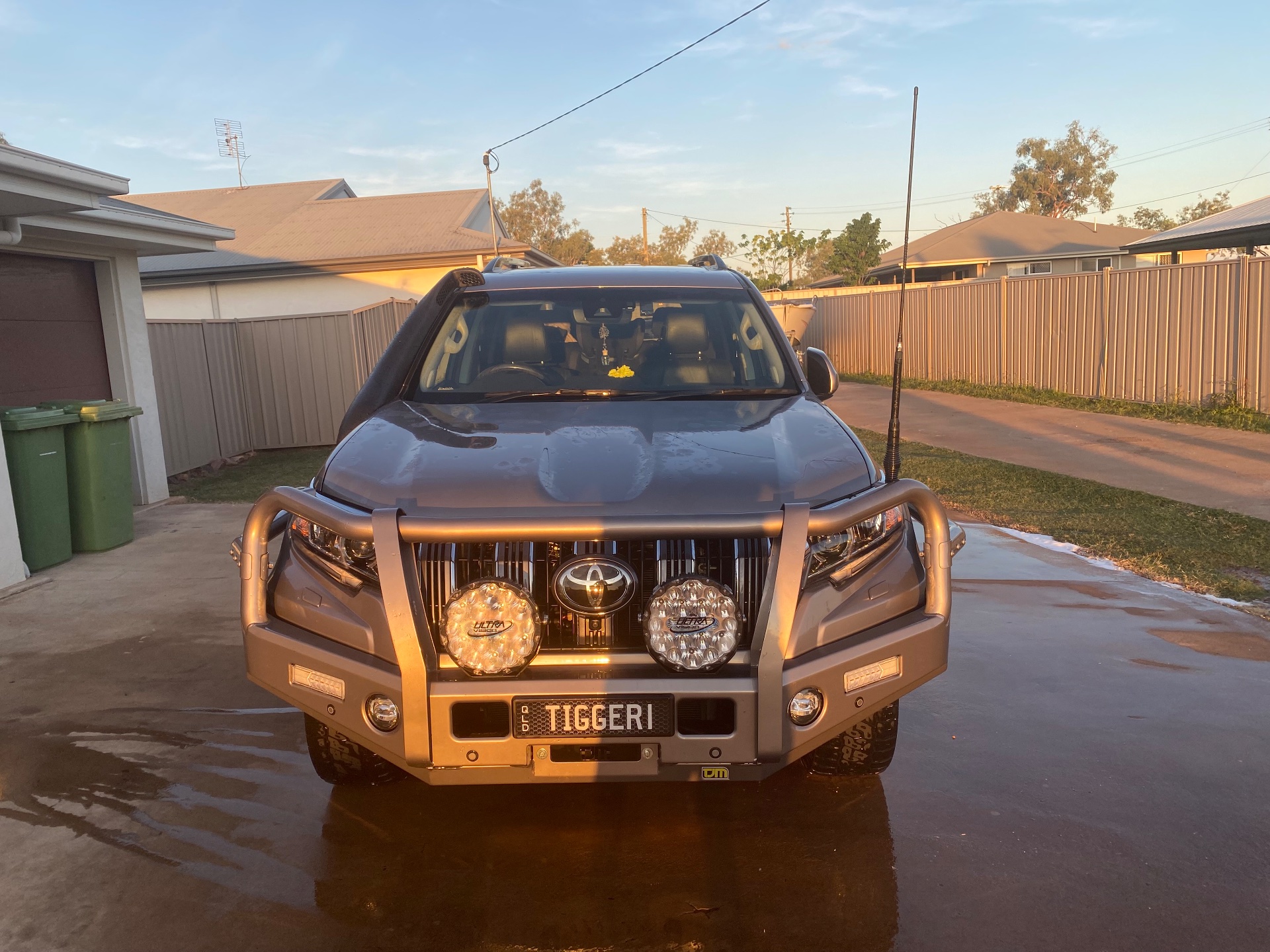 2019 TOYOTA LANDCRUISER KAKADU PRADO GXL (4x4) 4D WAGON