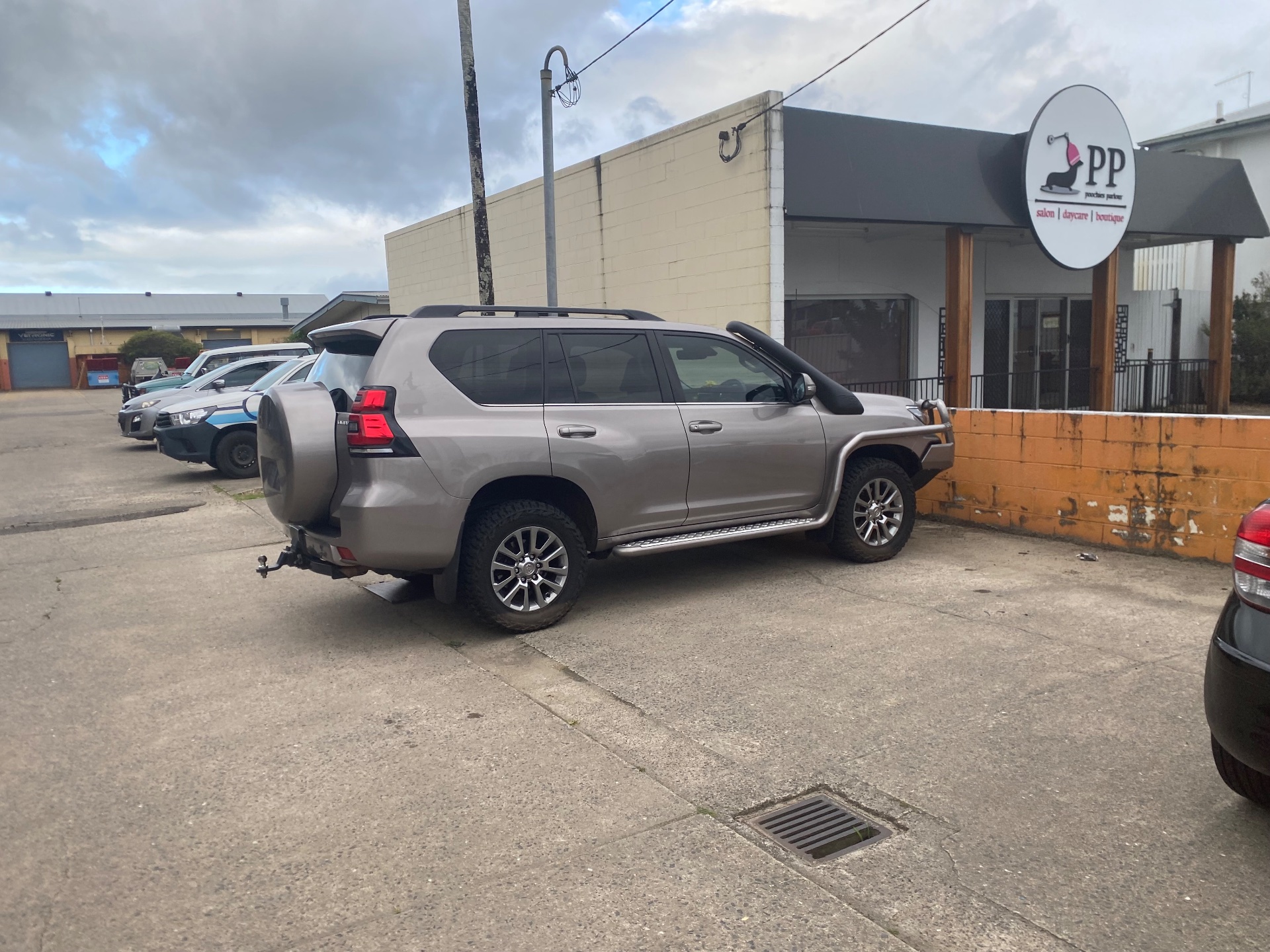 2019 TOYOTA LANDCRUISER KAKADU PRADO GXL (4x4) 4D WAGON