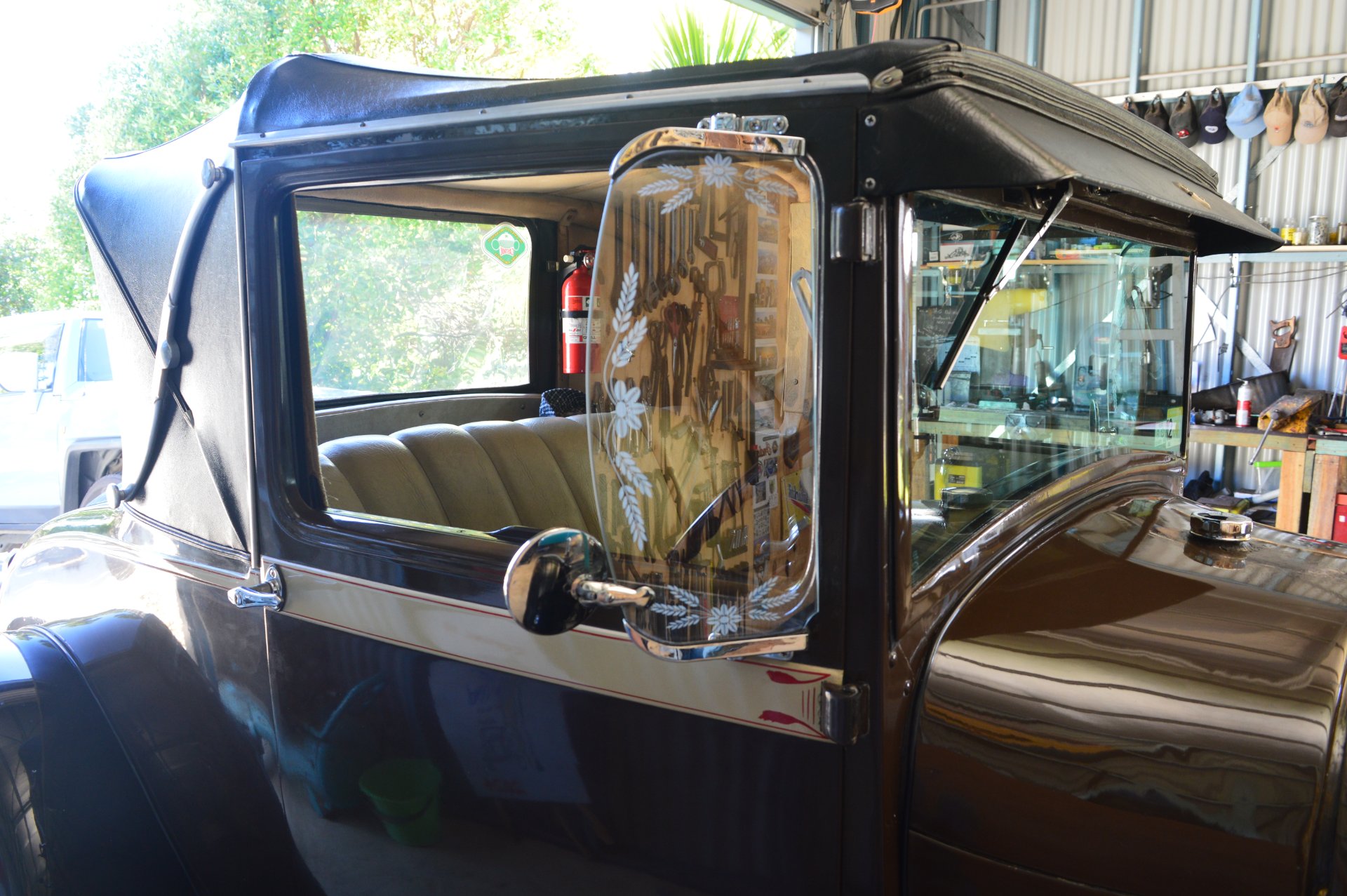 1929 FORD MODEL A SPORTS COUPE