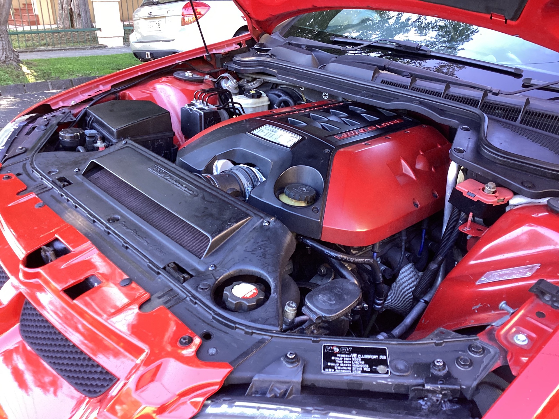 2008 HSV CLUBSPORT E SERIES R8 6 SP AUTO ACTIVE SEQ 4D SEDAN