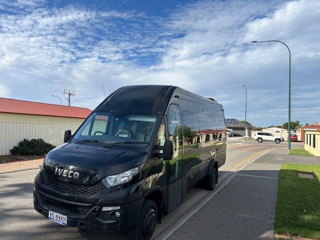2018 IVECO DAILY 8 SP AUTOMATIC MINI-BUS