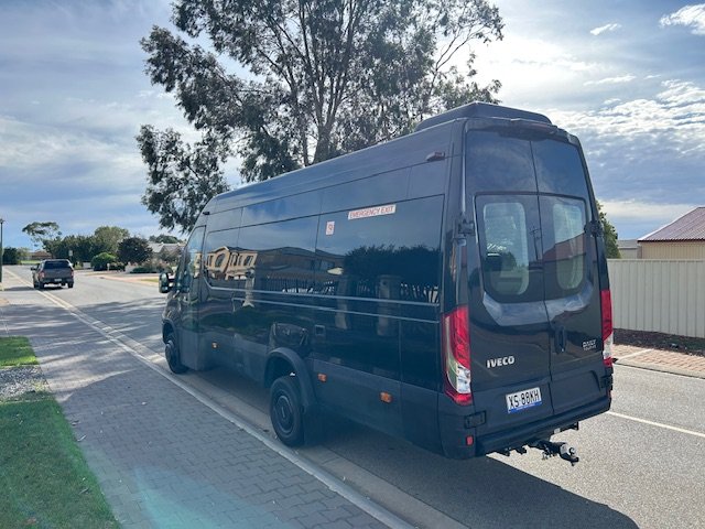 2018 IVECO DAILY 8 SP AUTOMATIC MINI-BUS