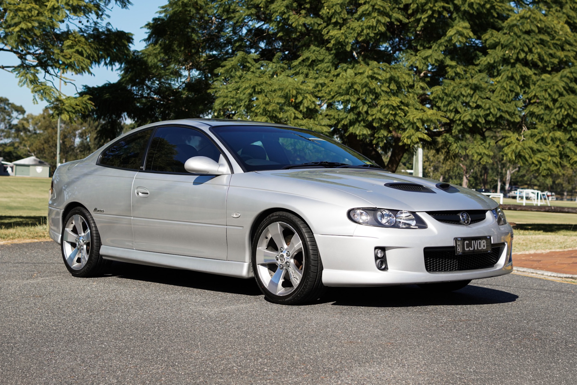 2005 HOLDEN MONARO VZ CV8-Z 6 SP MANUAL 2D COUPE