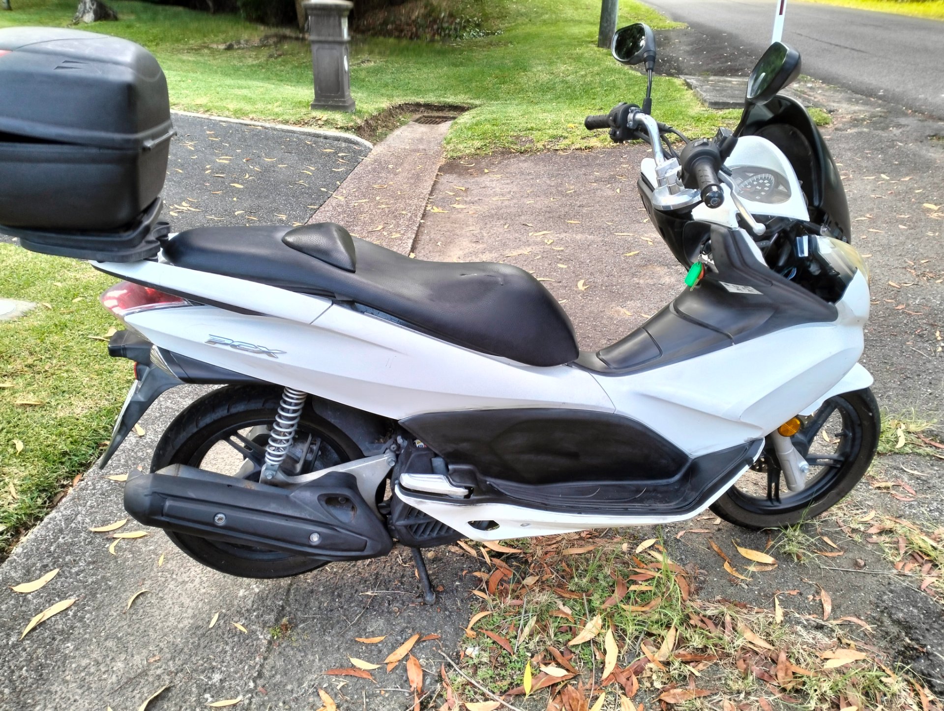 2012 HONDA PCX125 SCOOTER