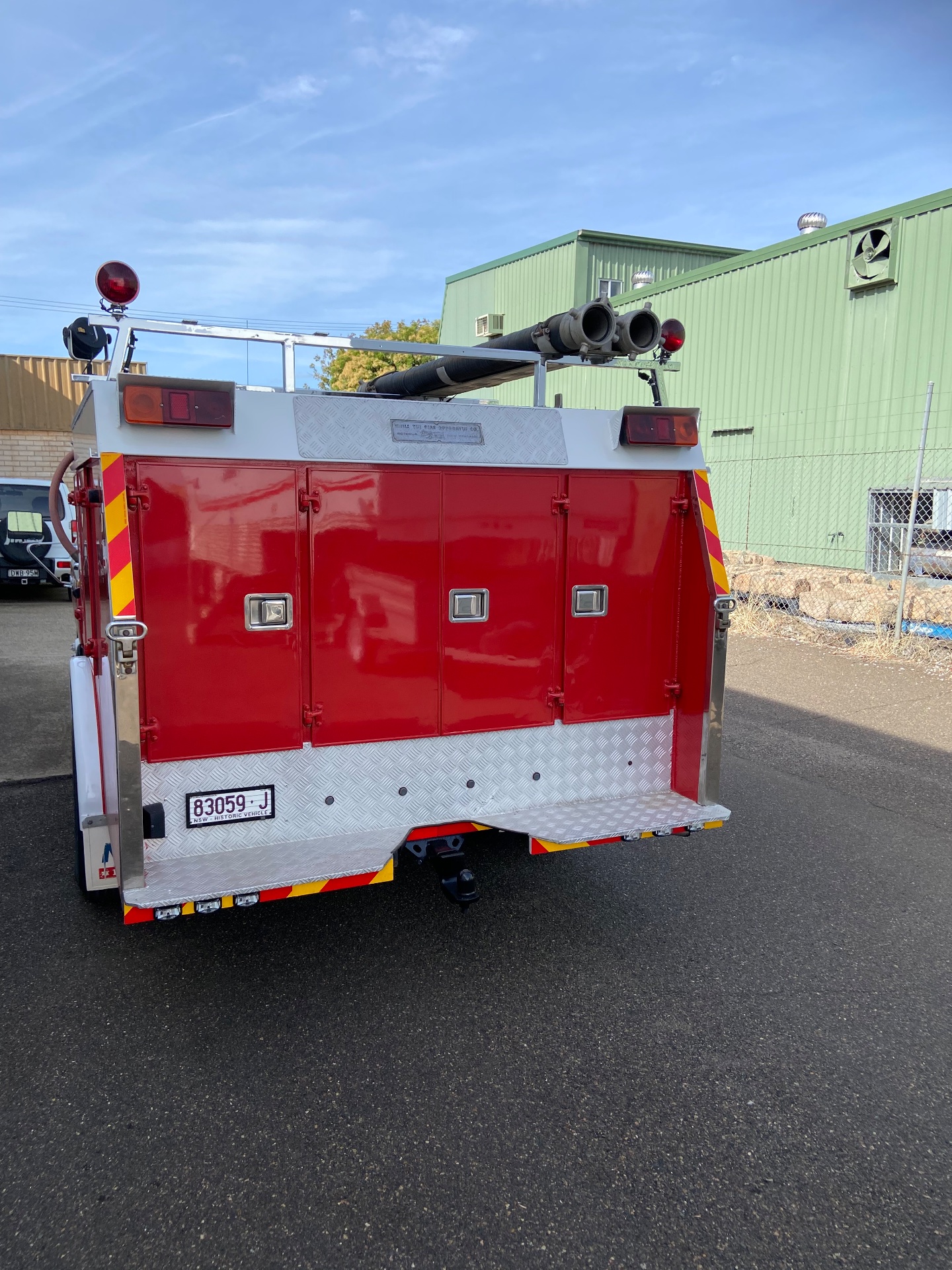 1982 FORD F350 MANUAL FIRE TRUCK