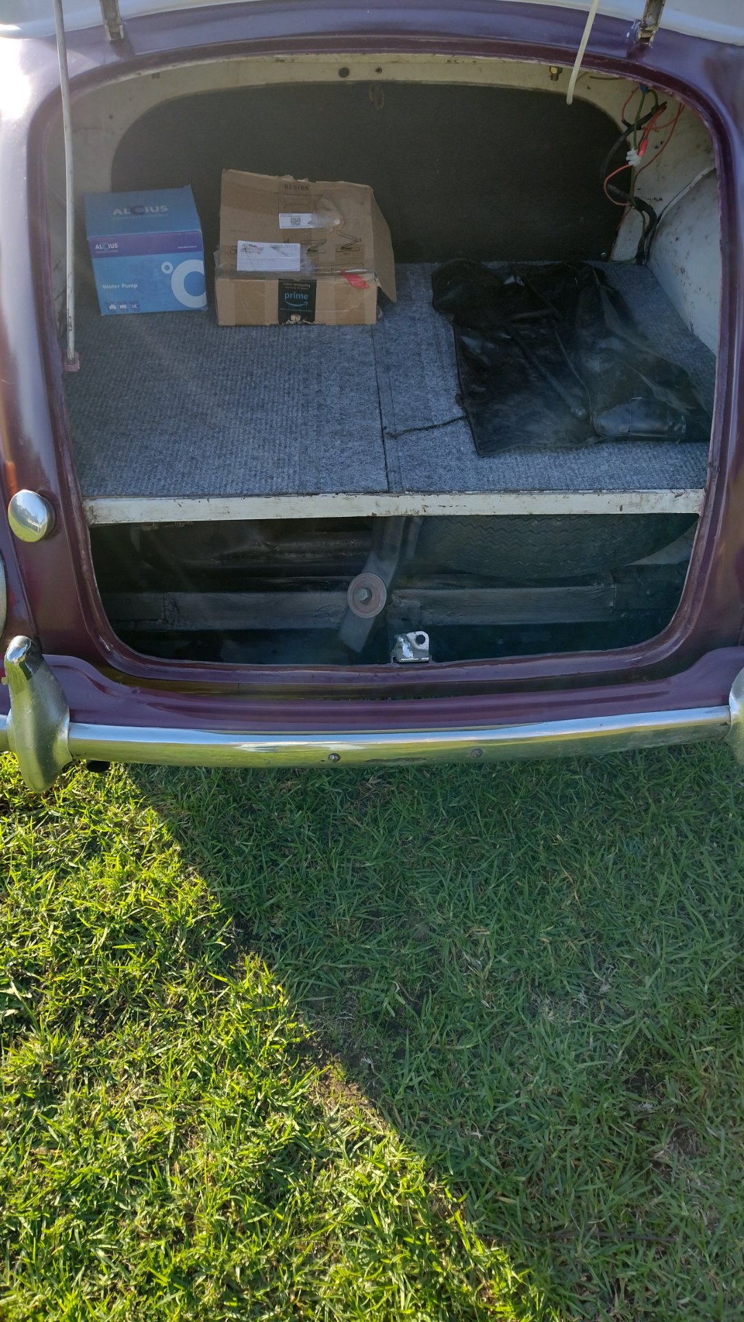 1960 MORRIS MINOR 1000 SEDAN
