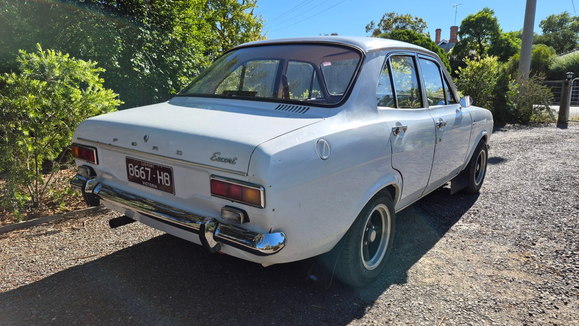 1971 FORD ESCORT XL 4 SP MANUAL 4D SEDAN