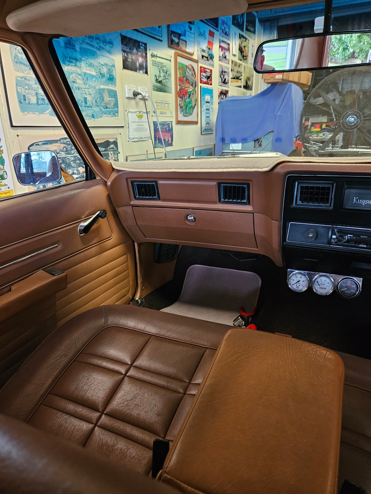 1975 HOLDEN VACATIONER HJ SEDAN