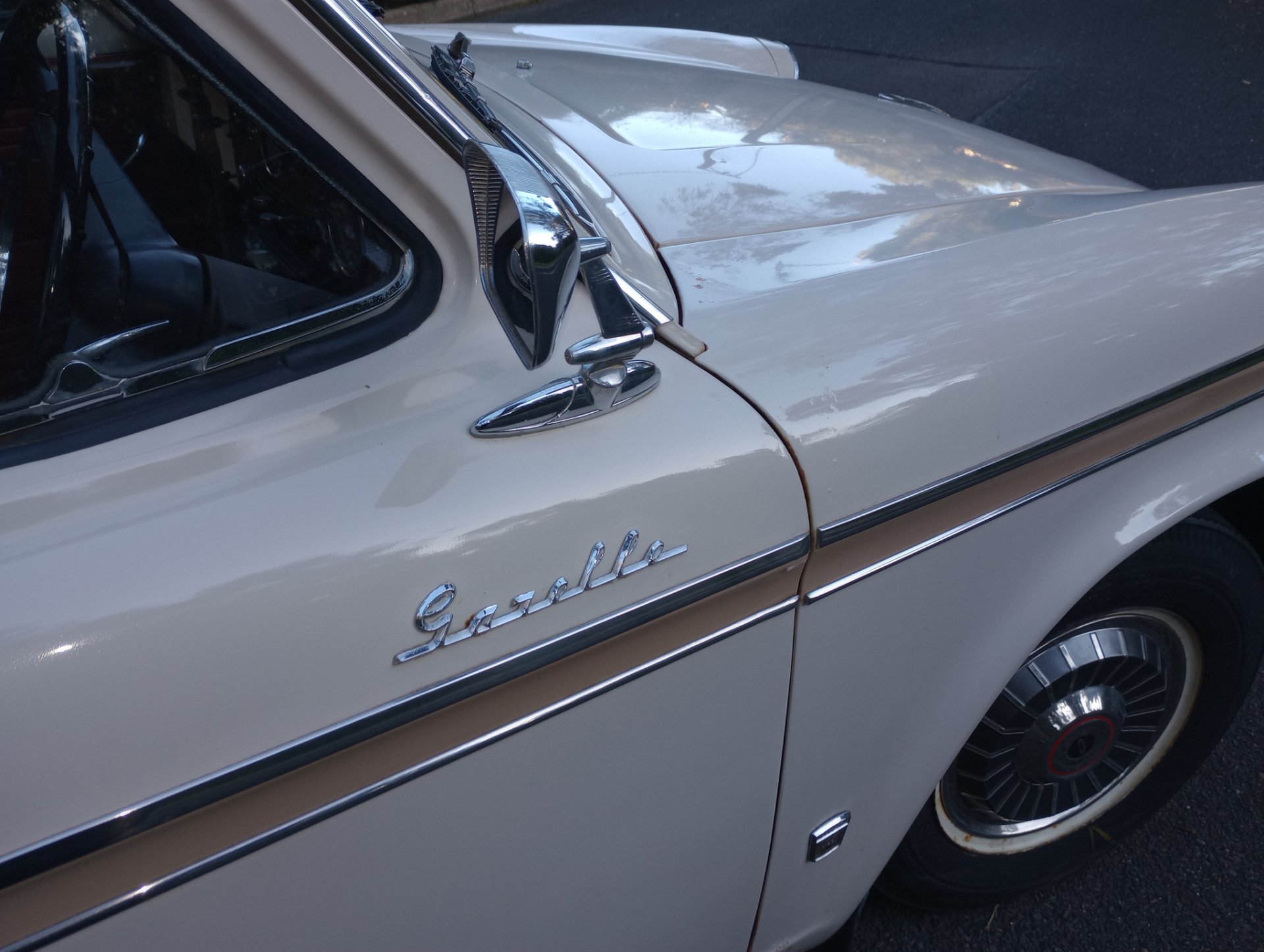 1966 HILLMAN GAZELLE 4D SEDAN