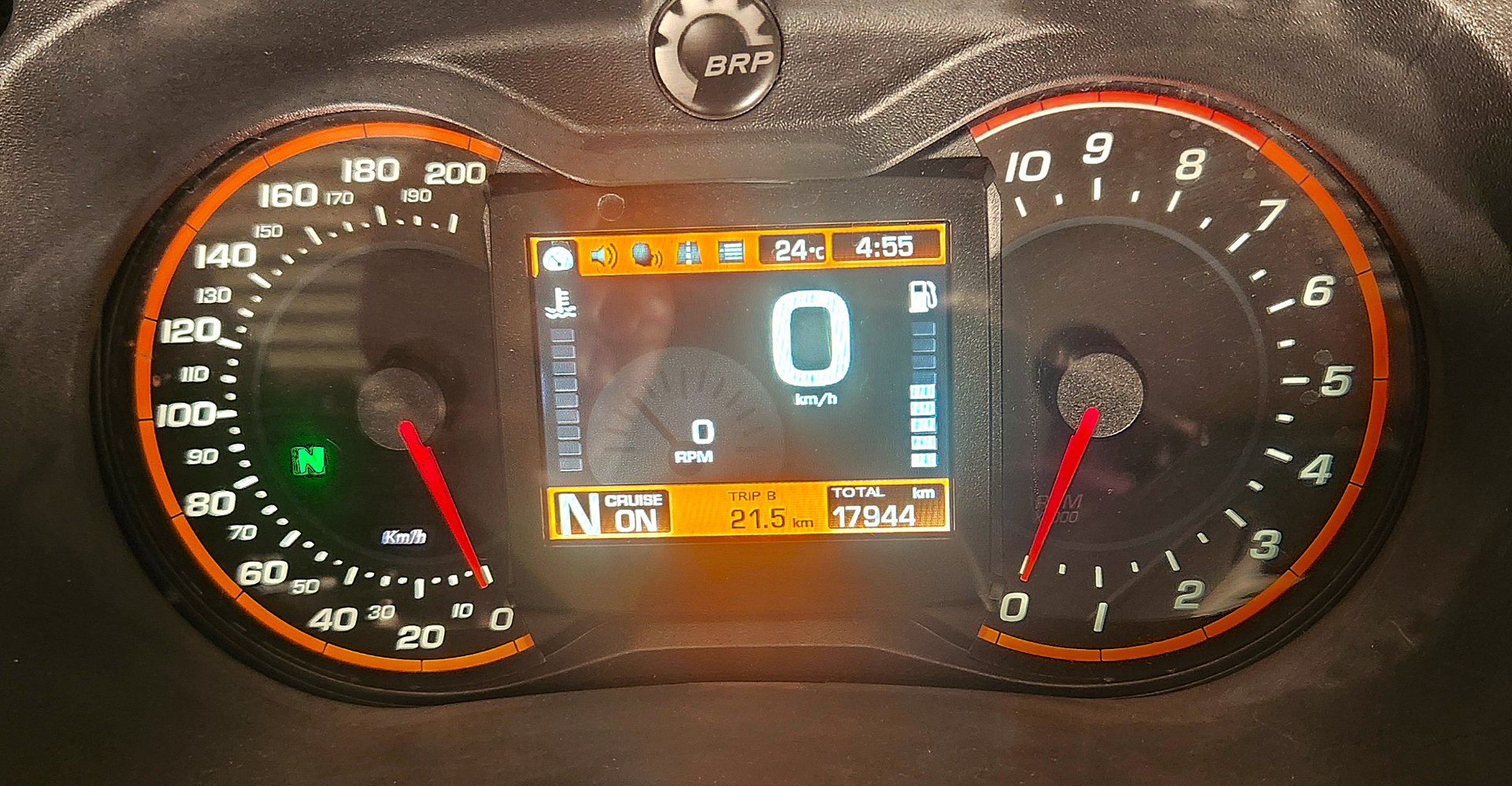 2017 CAN-AM SPYDER RT STD SM6 1330CC TRIKE