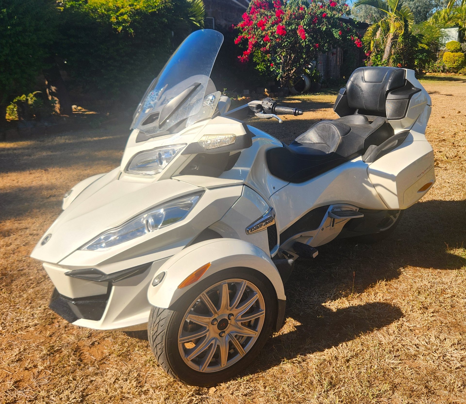2017 CAN-AM SPYDER RT STD SM6 1330CC TRIKE