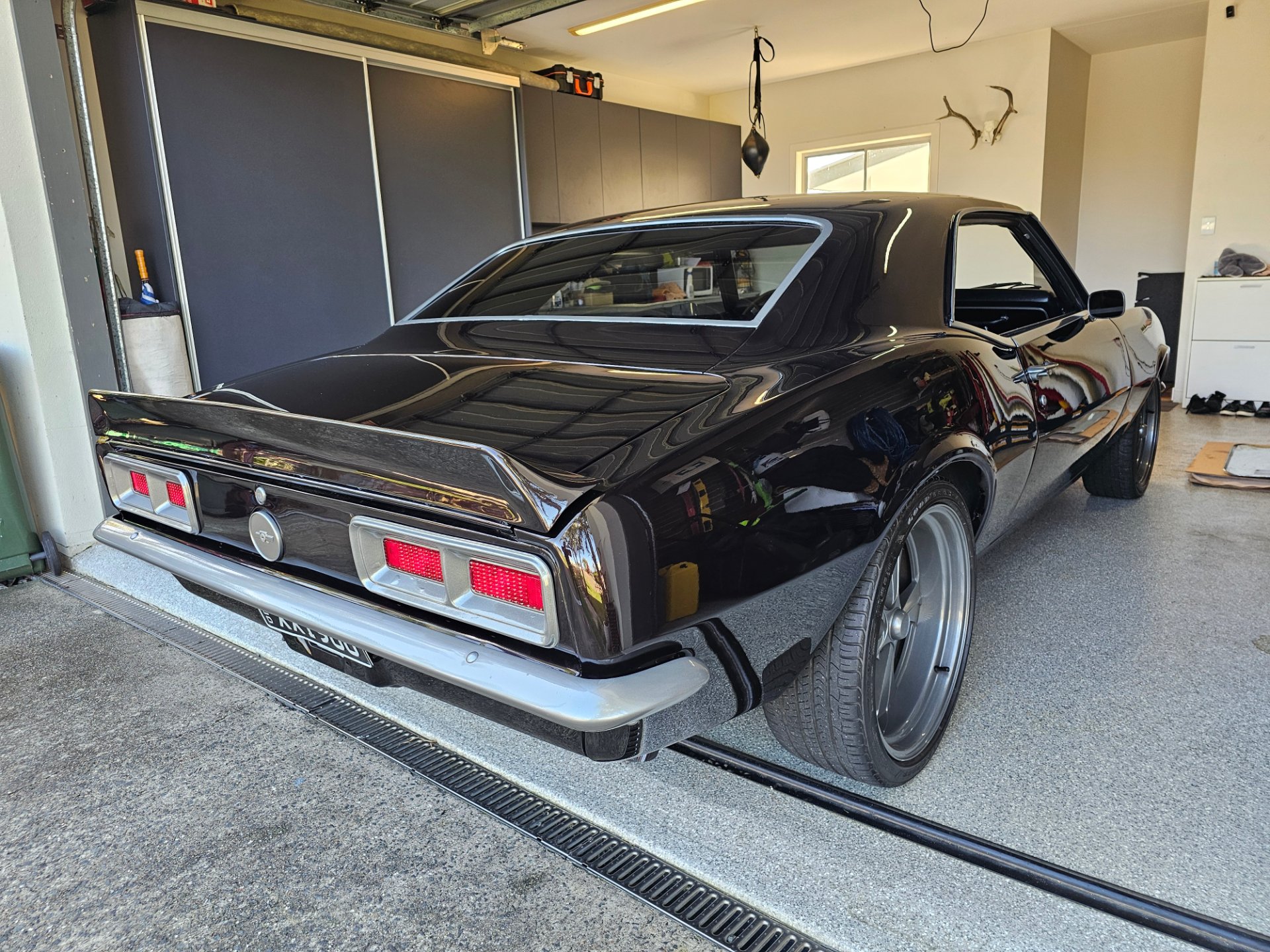 1968 Chevrolet Camaro Restomod – 427 Big Block | 6 Speed Manual | Show-Quality Build