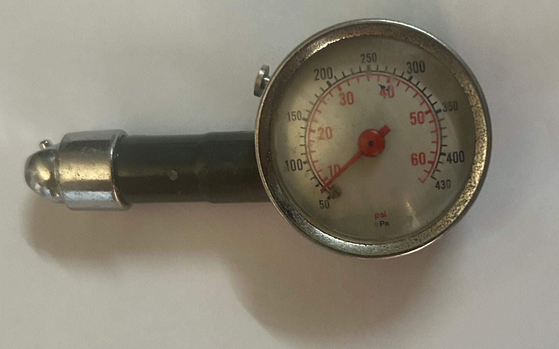 LION METAL DIAL TYRE PRESSURE GAUGE PSI/KPA