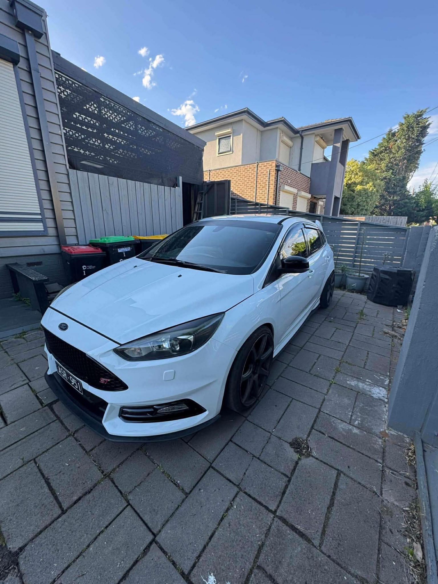 2015 FORD FOCUS LZ ST 6 SP MANUAL 5D HATCHBACK