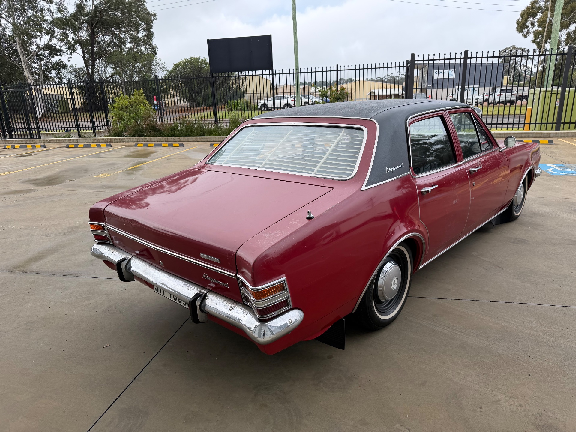 1969 HOLDEN KINGSWOOD HT 3 SP AUTOMATIC 4D SEDAN