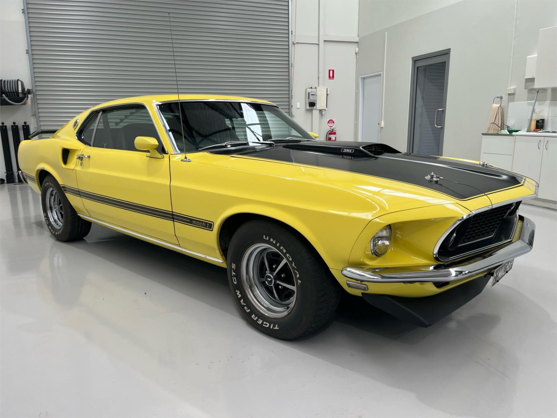 1969 FORD MUSTANG MACH 1 R CODE AUTOMATIC FASTBACK