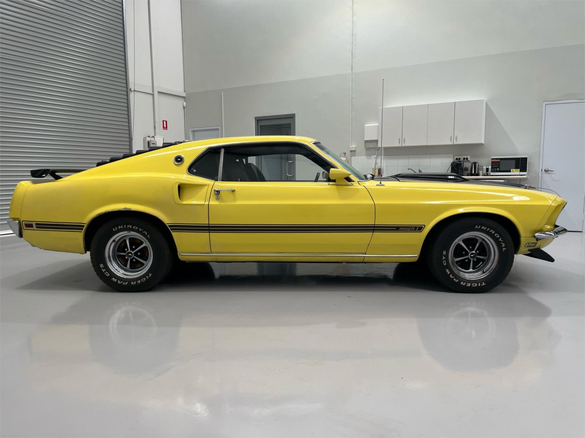 1969 FORD MUSTANG MACH 1 R CODE AUTOMATIC FASTBACK