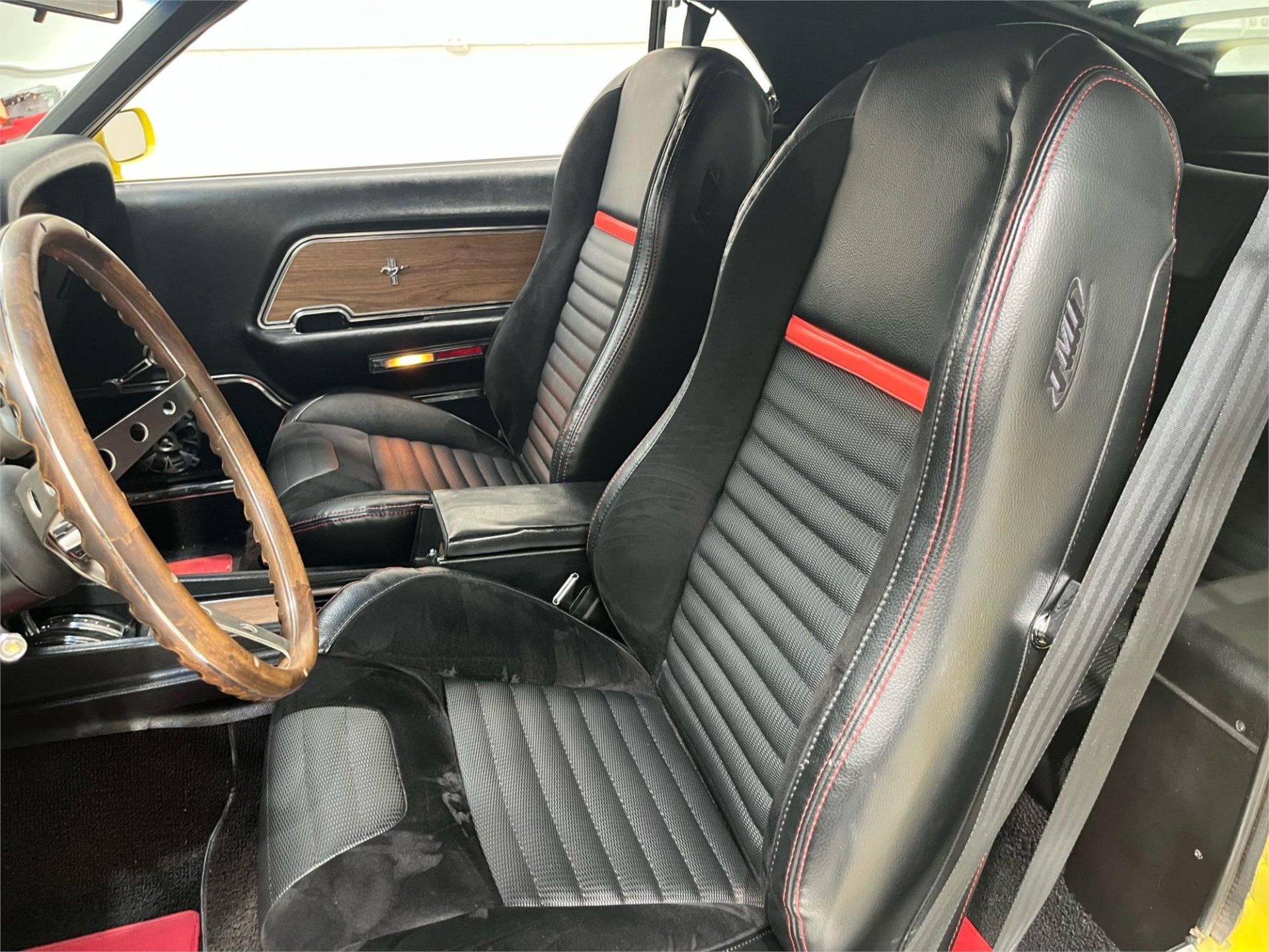 1969 FORD MUSTANG MACH 1 R CODE AUTOMATIC FASTBACK