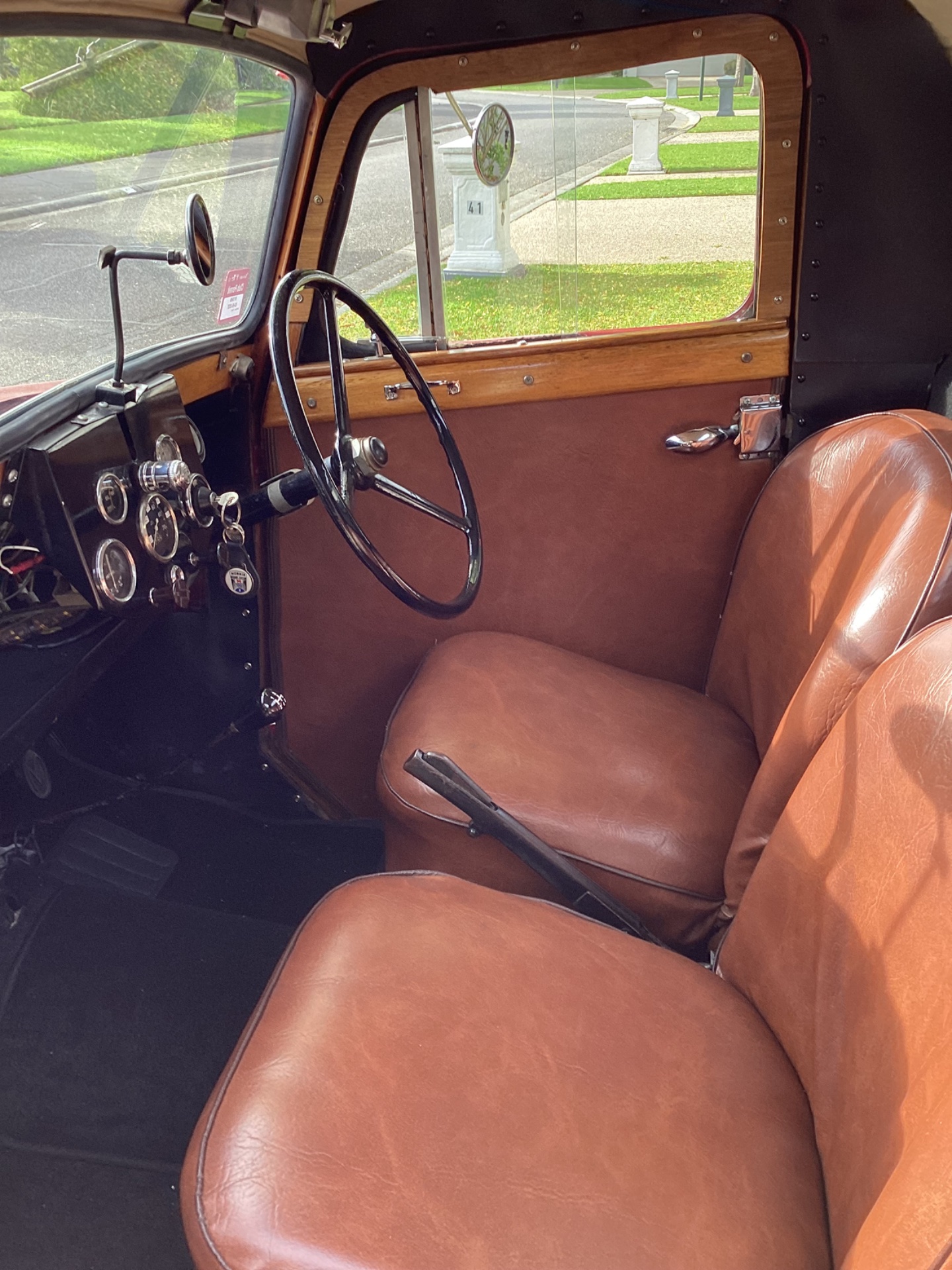 1947 MORRIS MODEL Z 4 SP MANUAL 2D UTILITY