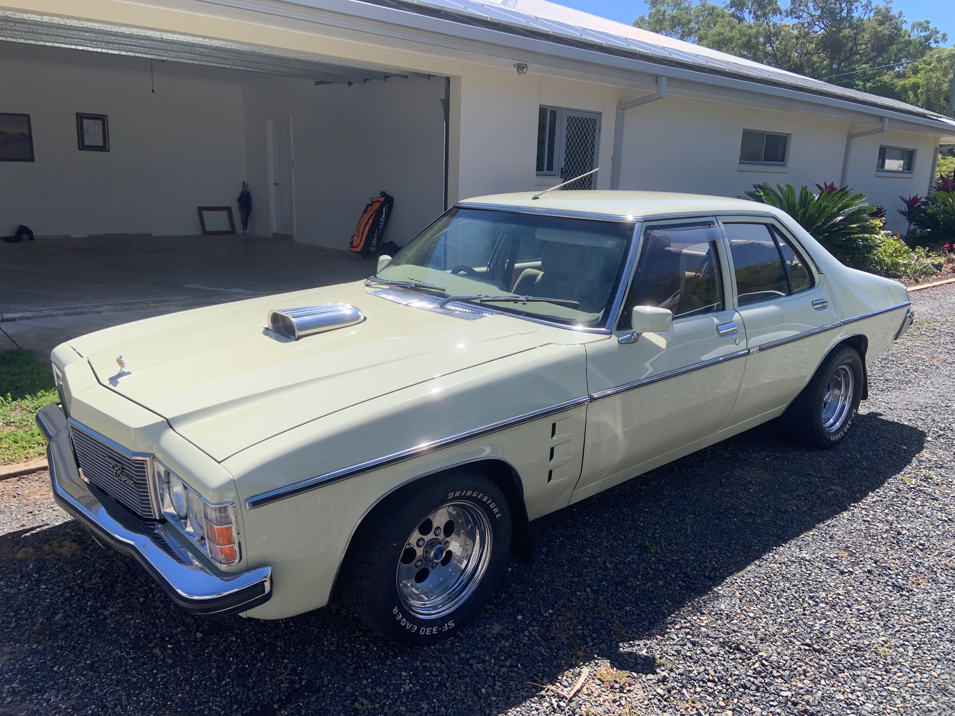 1979 HOLDEN KINGSWOOD HZ SL 4 SP MANUAL 4D SEDAN