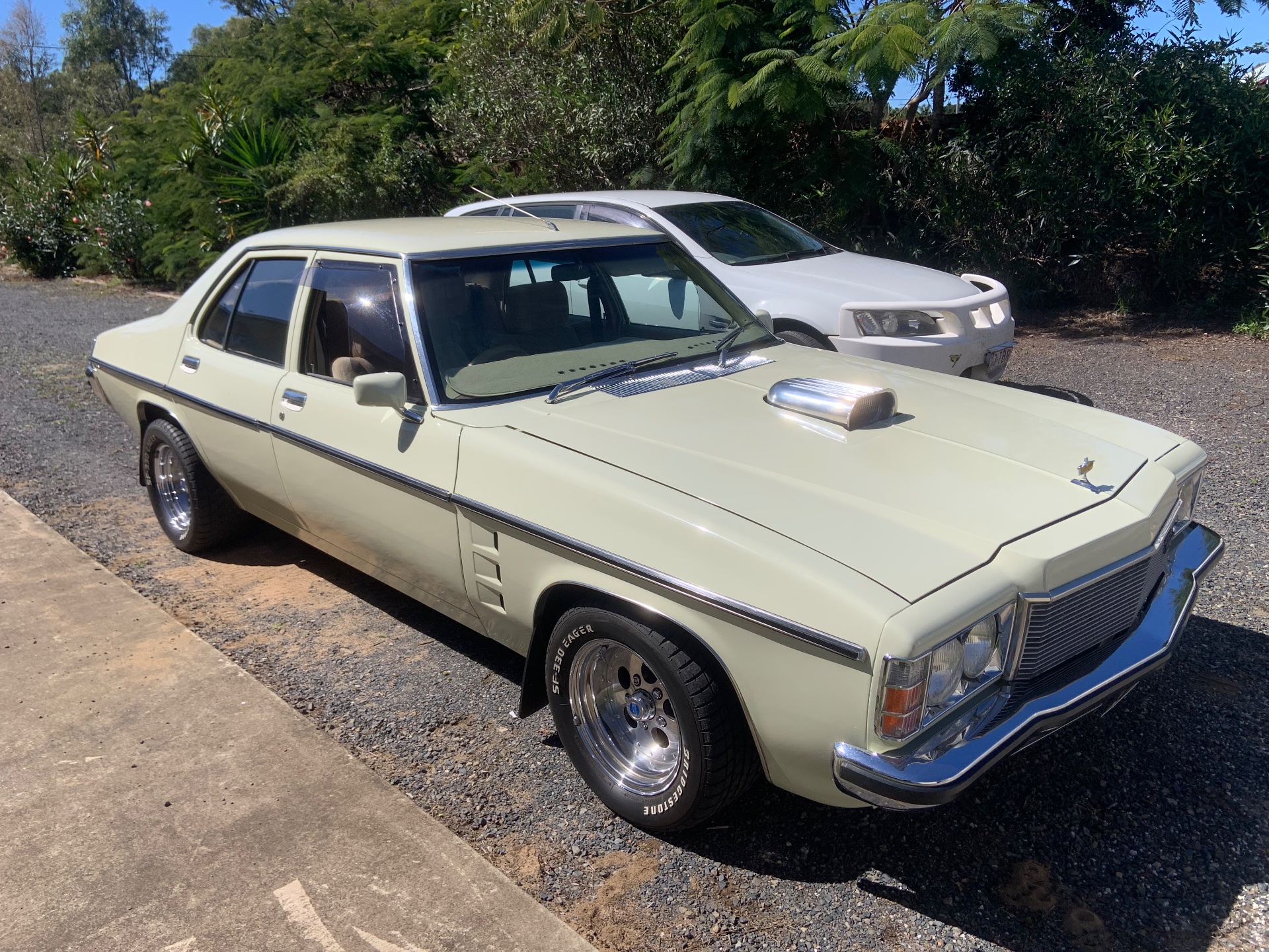 1979 HOLDEN KINGSWOOD HZ SL 4 SP MANUAL 4D SEDAN