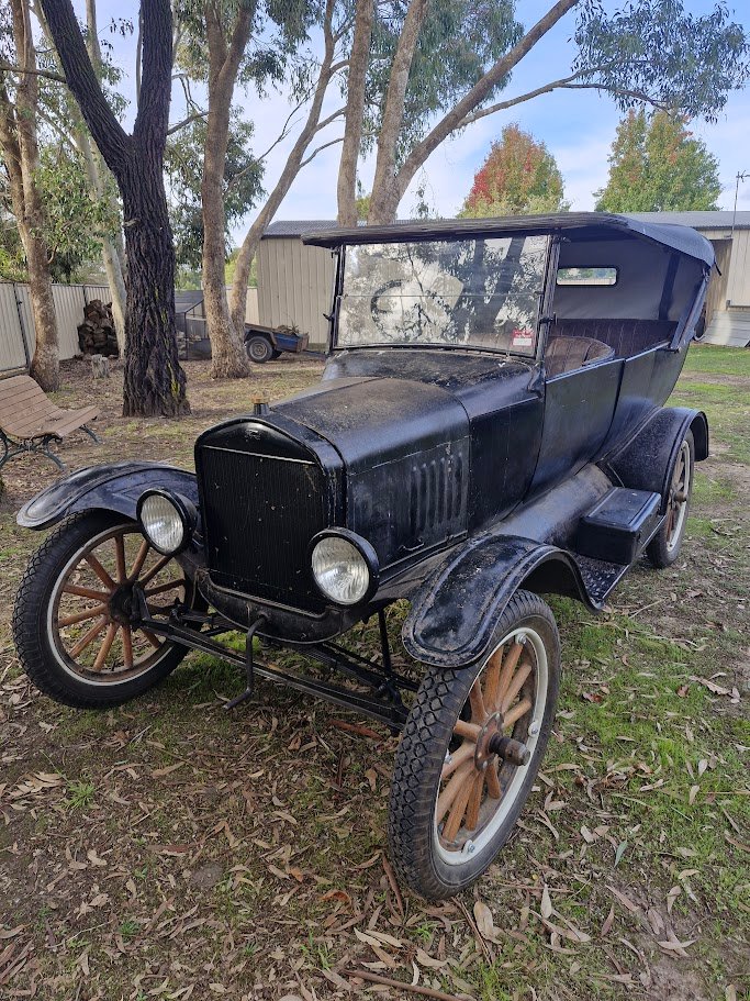 1925 FORD MODEL T DALGETY TOURER