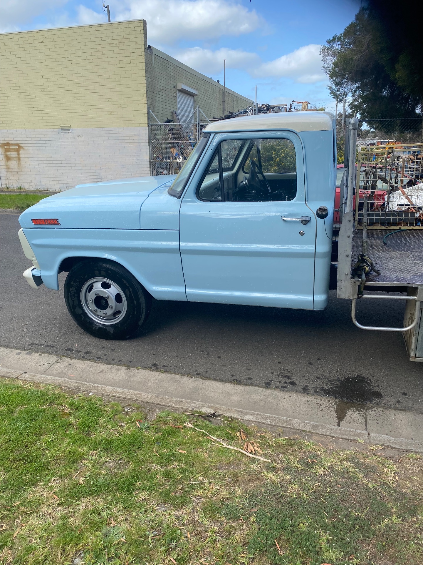 Ford F truck 