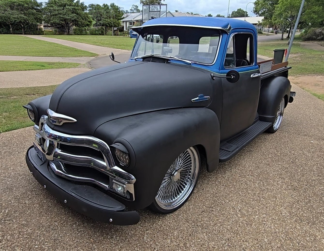 1955 CHEVROLET 3100 PICK-UP - V8 - AUTO - LHD - 