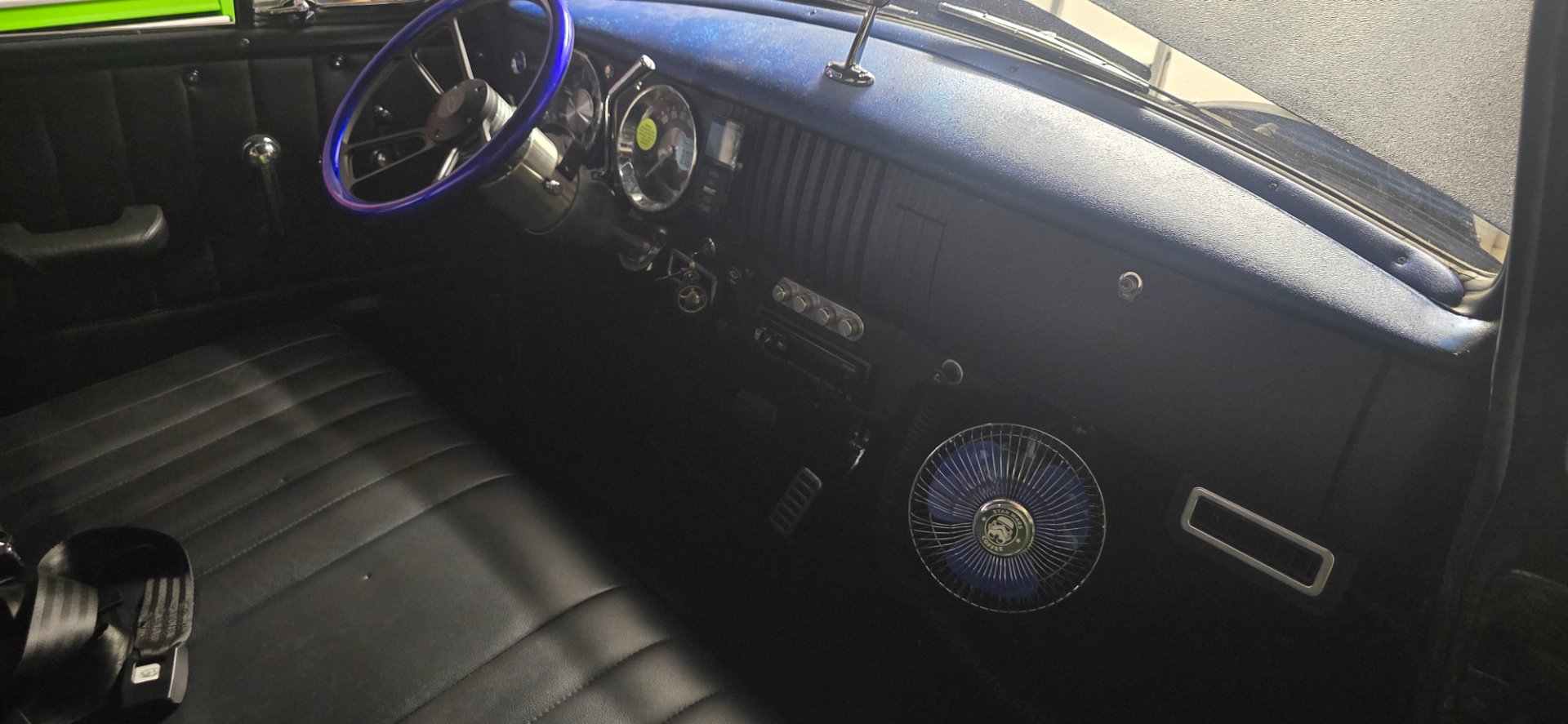 1955 CHEVROLET 3100 PICK-UP - V8 - AUTO - LHD - 